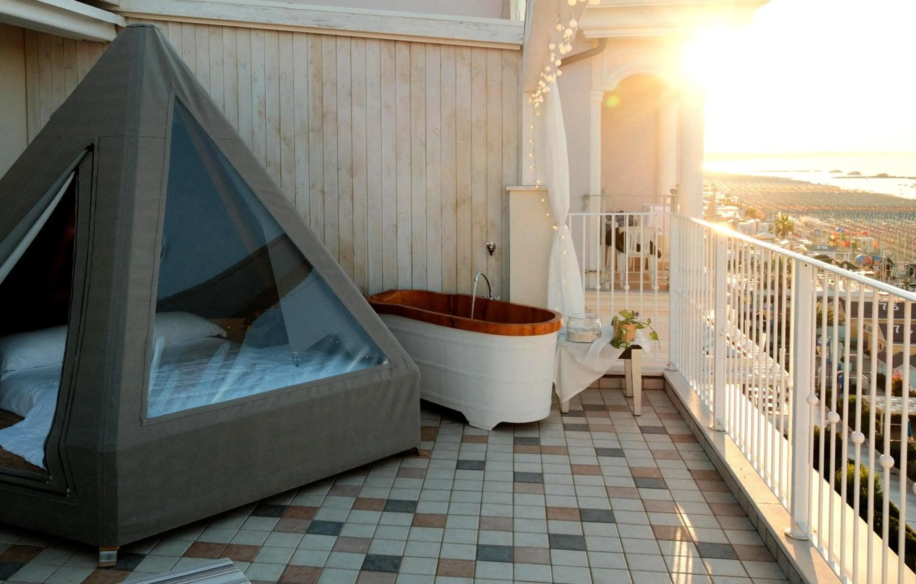 Bed in Luxor Beach Boutique Hotel Cattolica