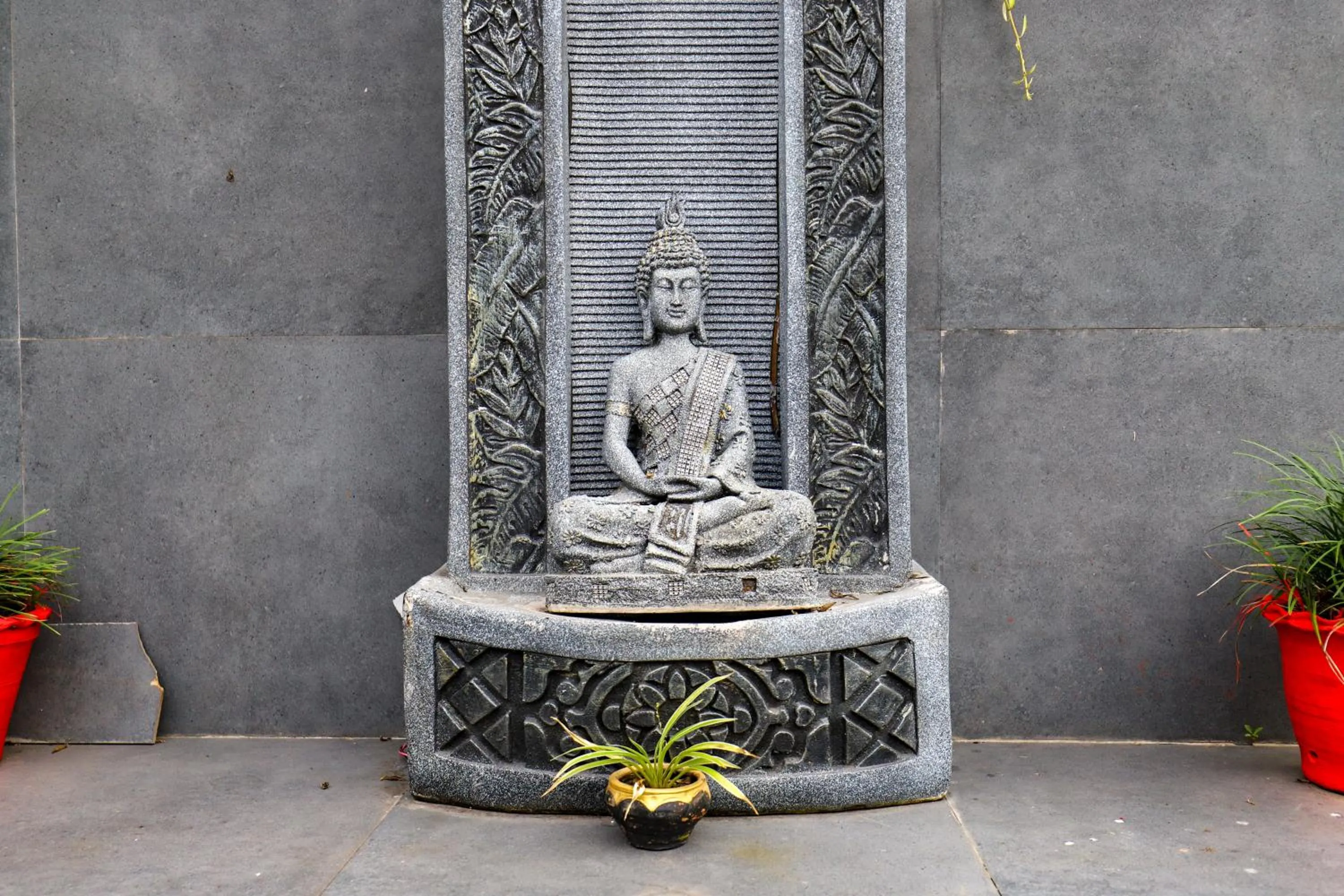 Garden in Siddhartha Riverside Resort, Chumlingtar