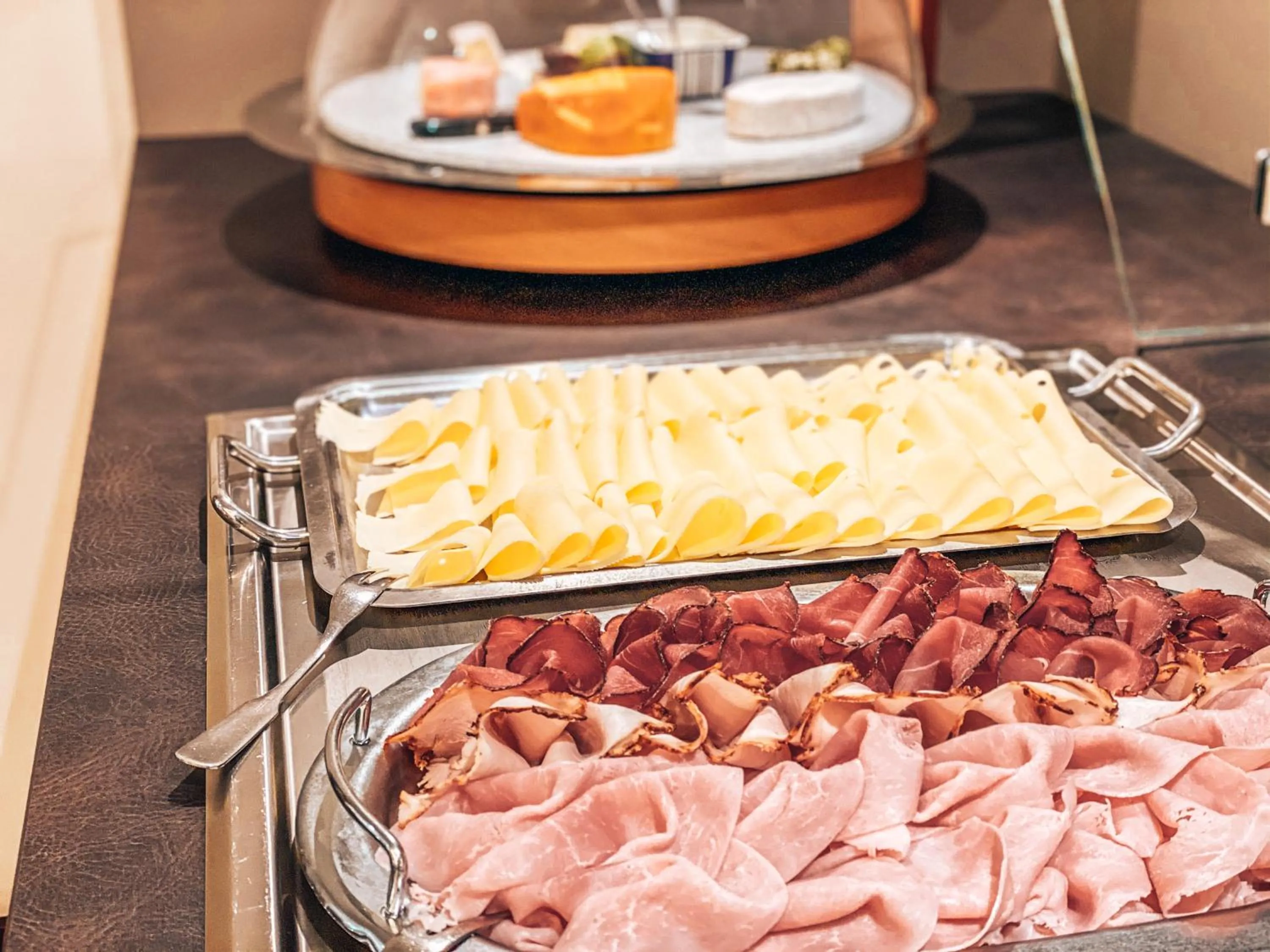 Food and drinks in Hotel Schwertfirm