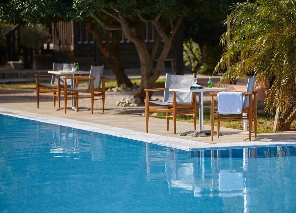 Swimming pool in Jasmine Suites "By Checkin"