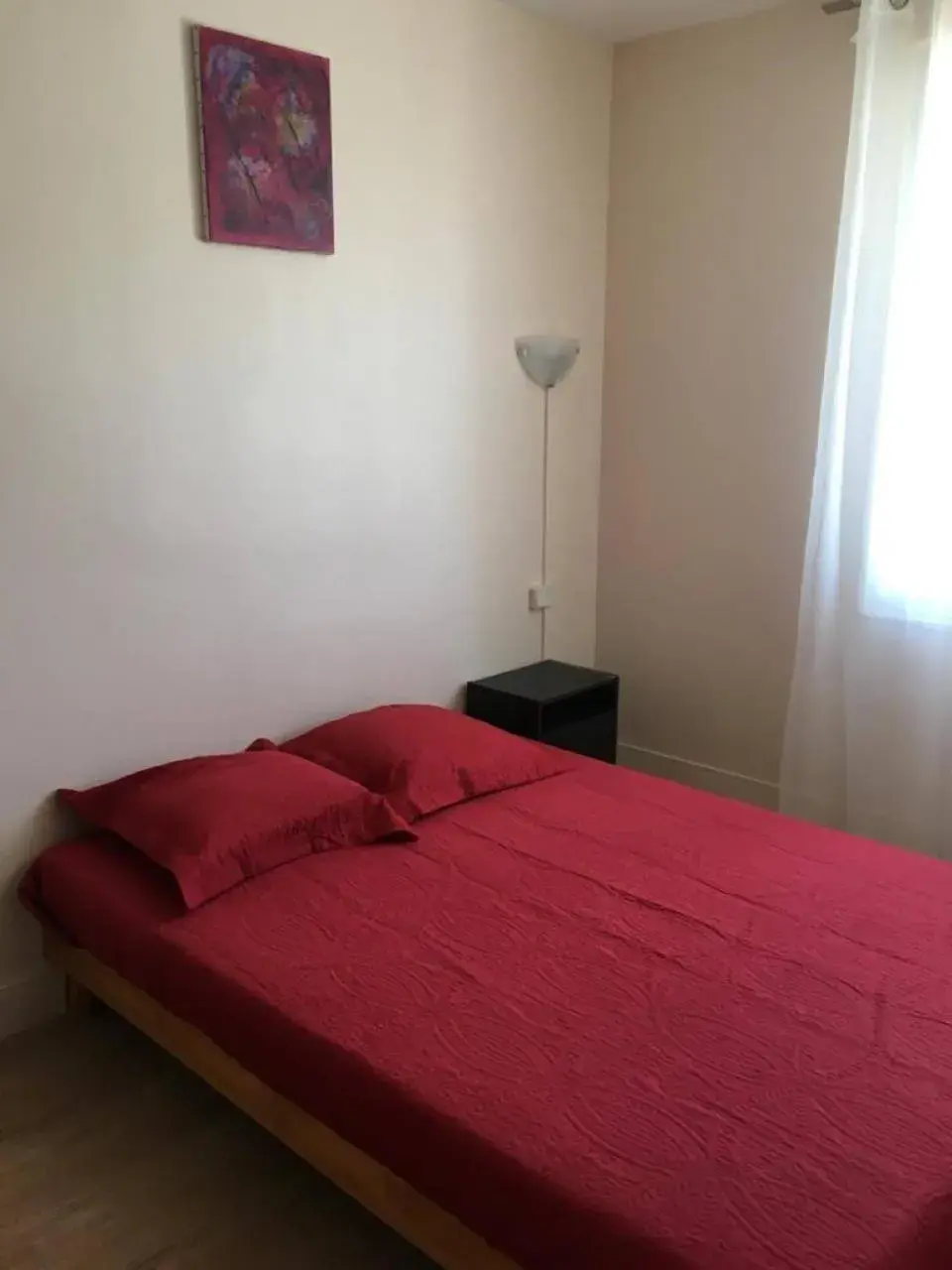 Single Room - single occupancy in Hotel Les Rosiers Single Room - single occupancy in Hotel Les Rosiers