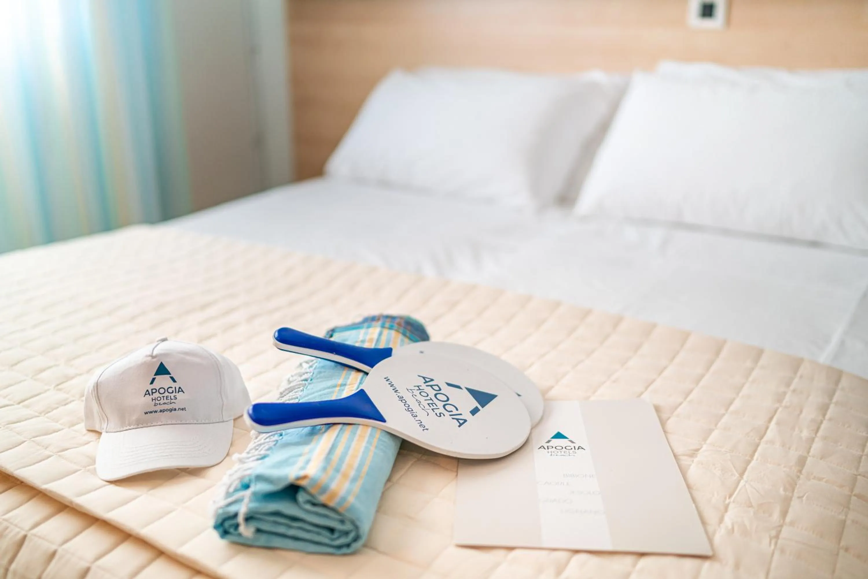 Swimming pool in Hotel Condor