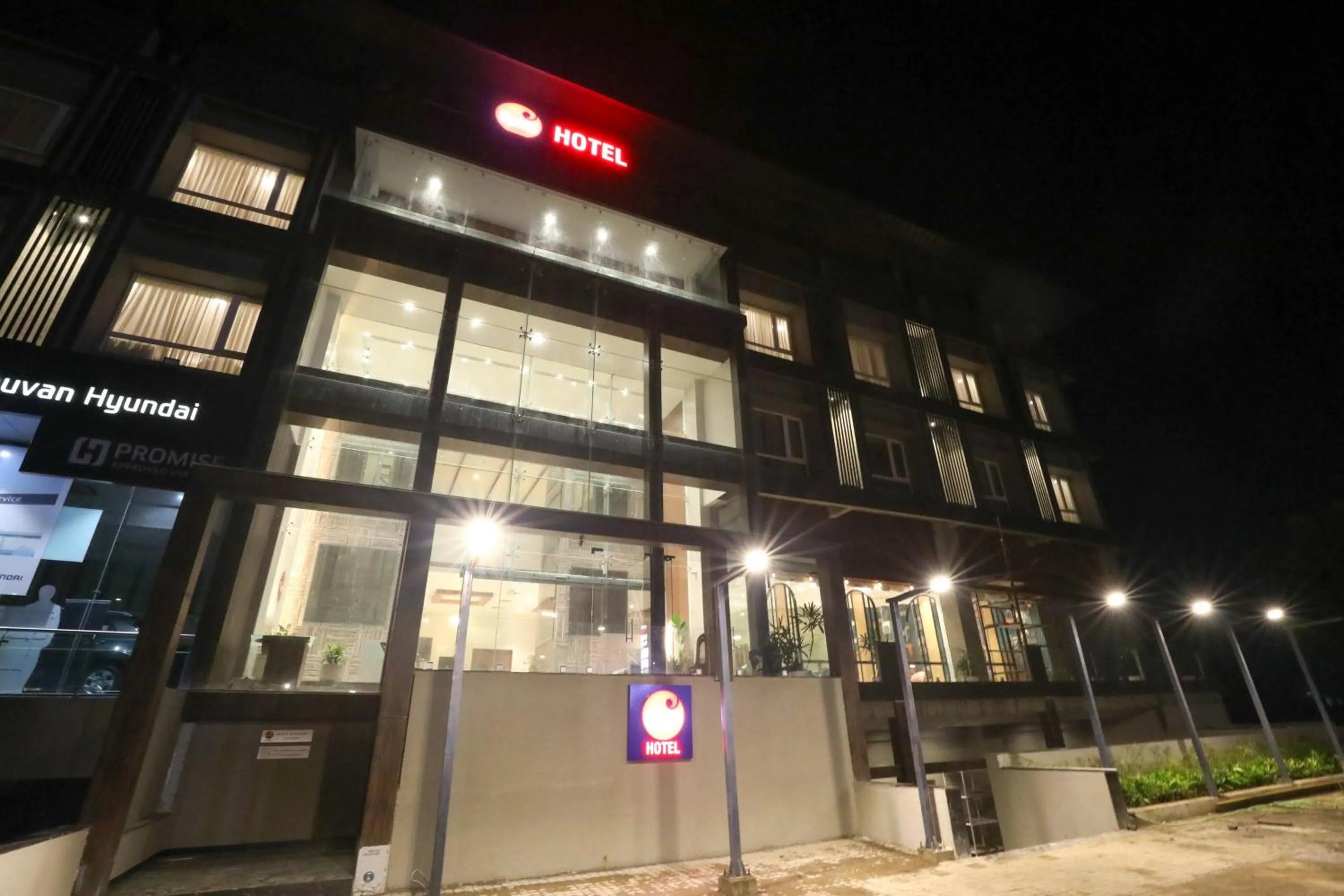 Facade/entrance in Spree Hotel Aurangabad