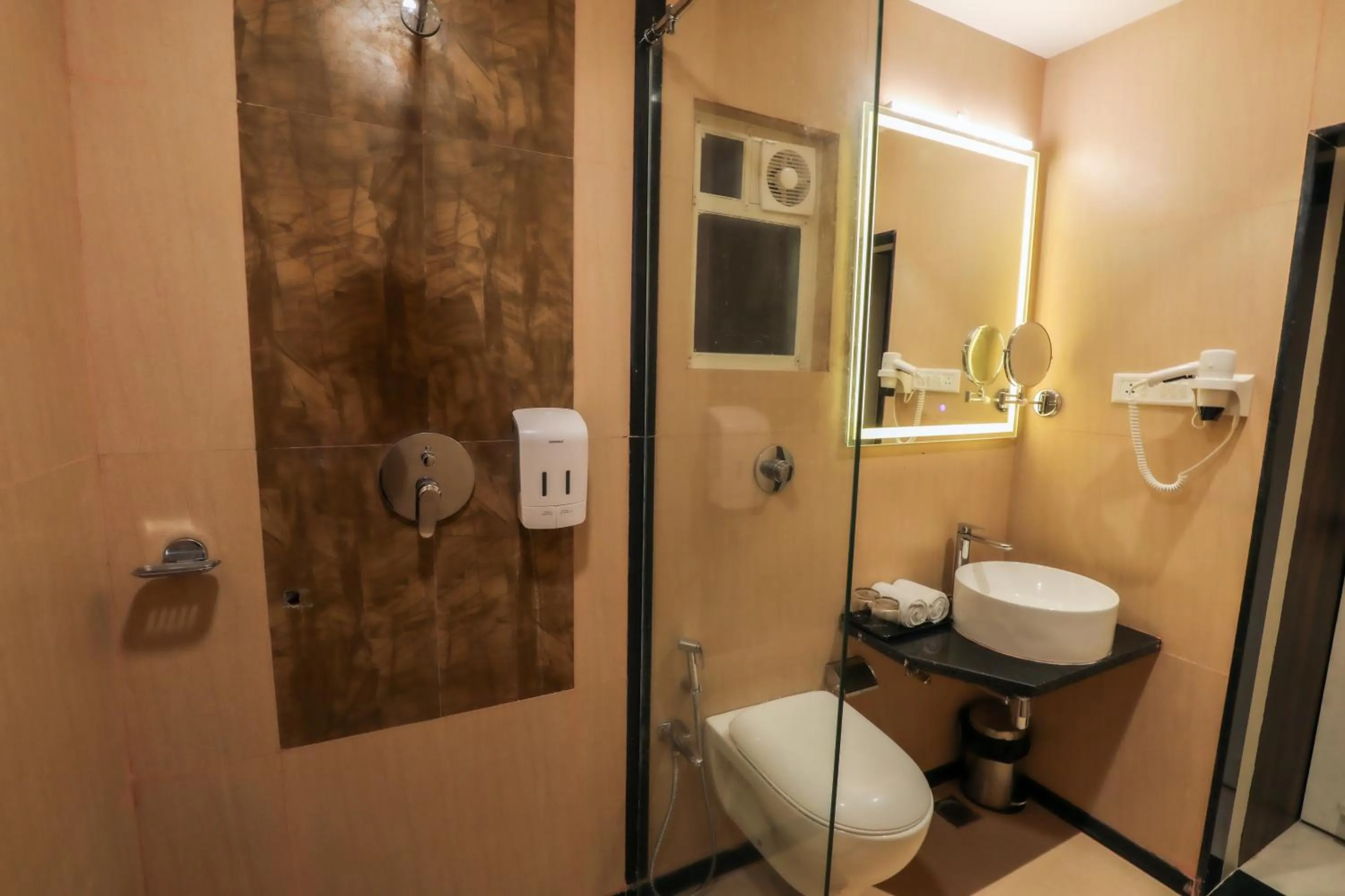 Bathroom in Spree Hotel Aurangabad