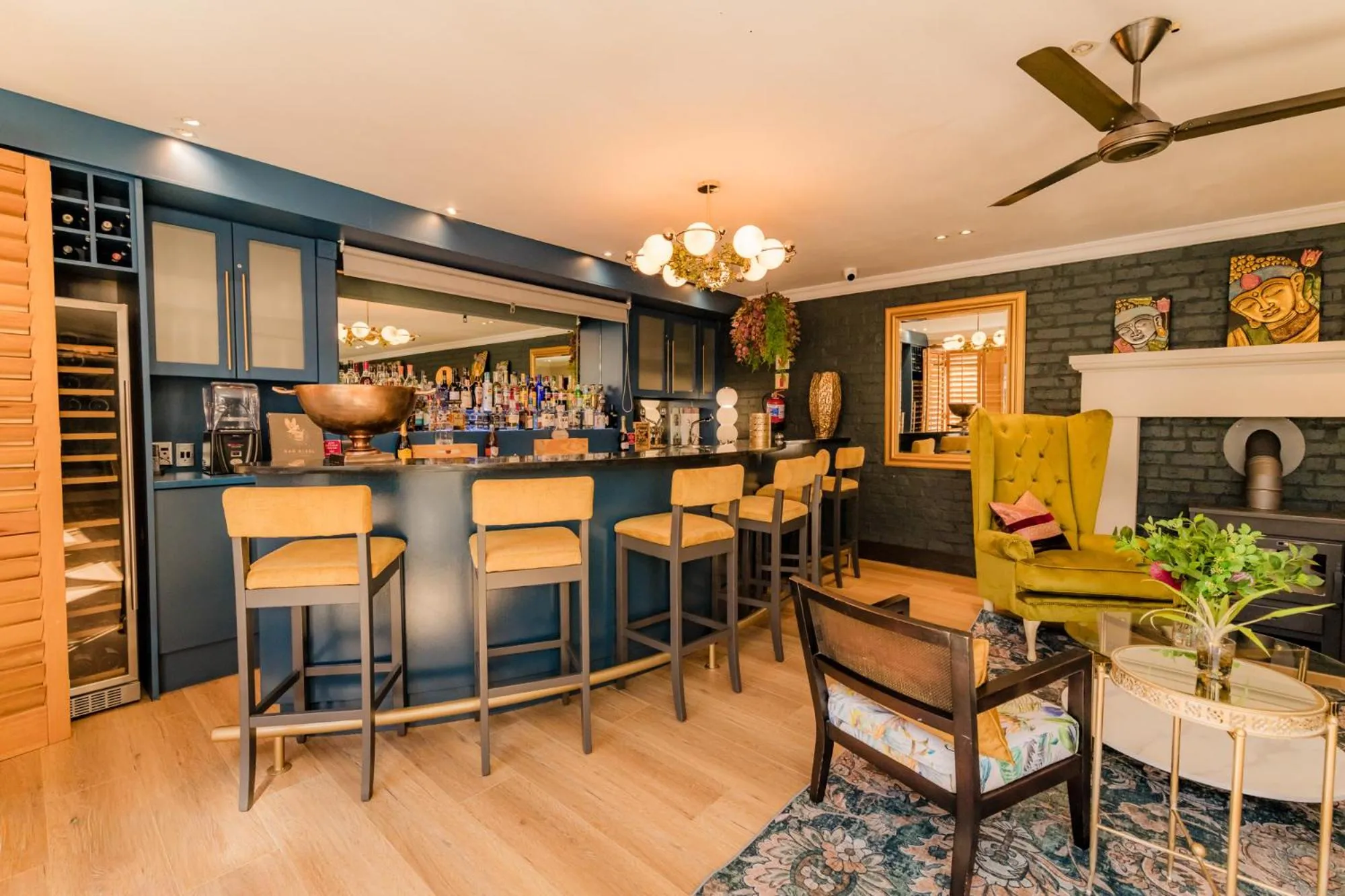 Lounge or bar in SW1 Lodge