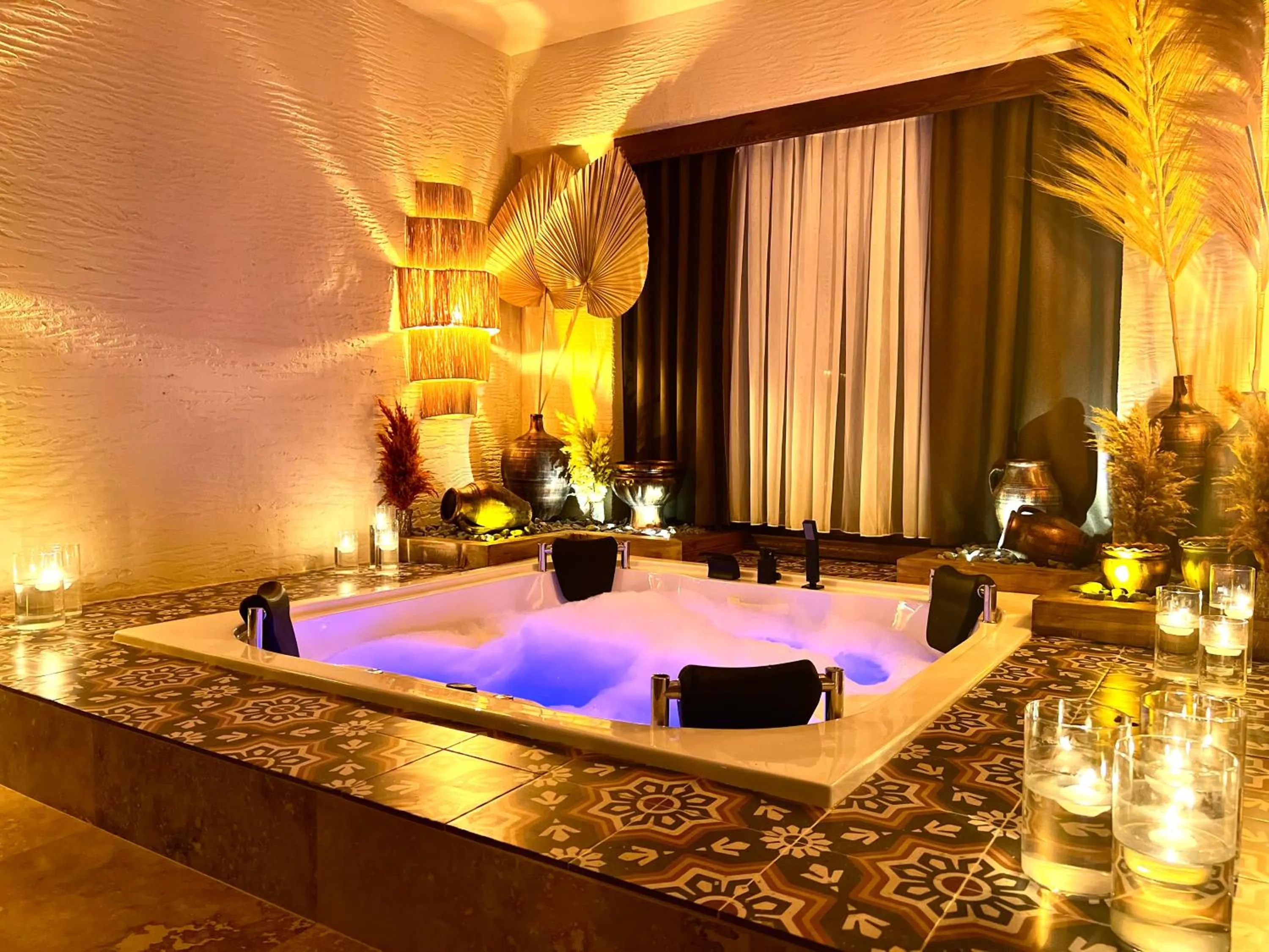 Hot Tub in Louis Cappadocia