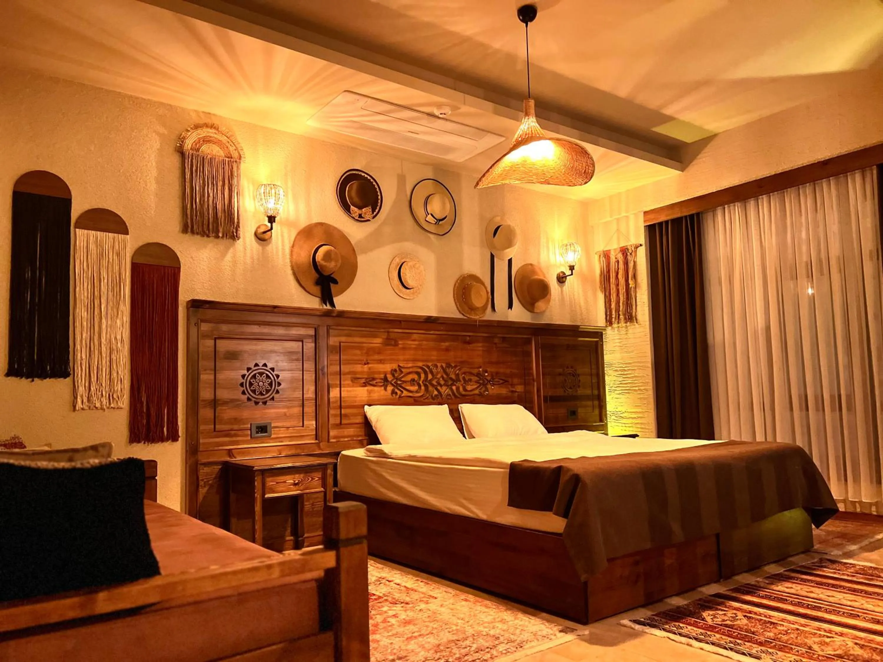 Photo of the whole room, Bed in Louis Cappadocia