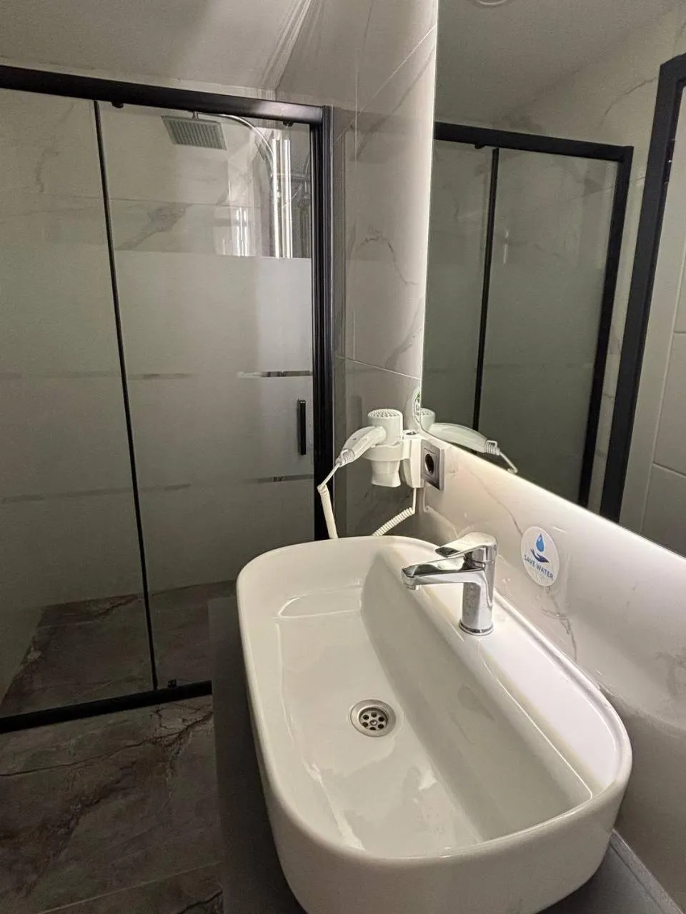 Bathroom in The Pearl Airport Hotel