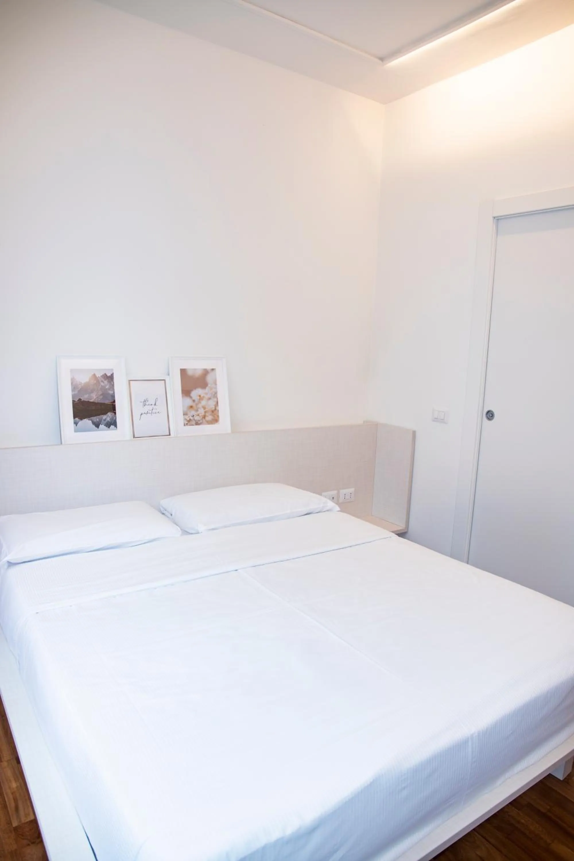 Bed in Easy Milano - Rooms and Apartments Navigli