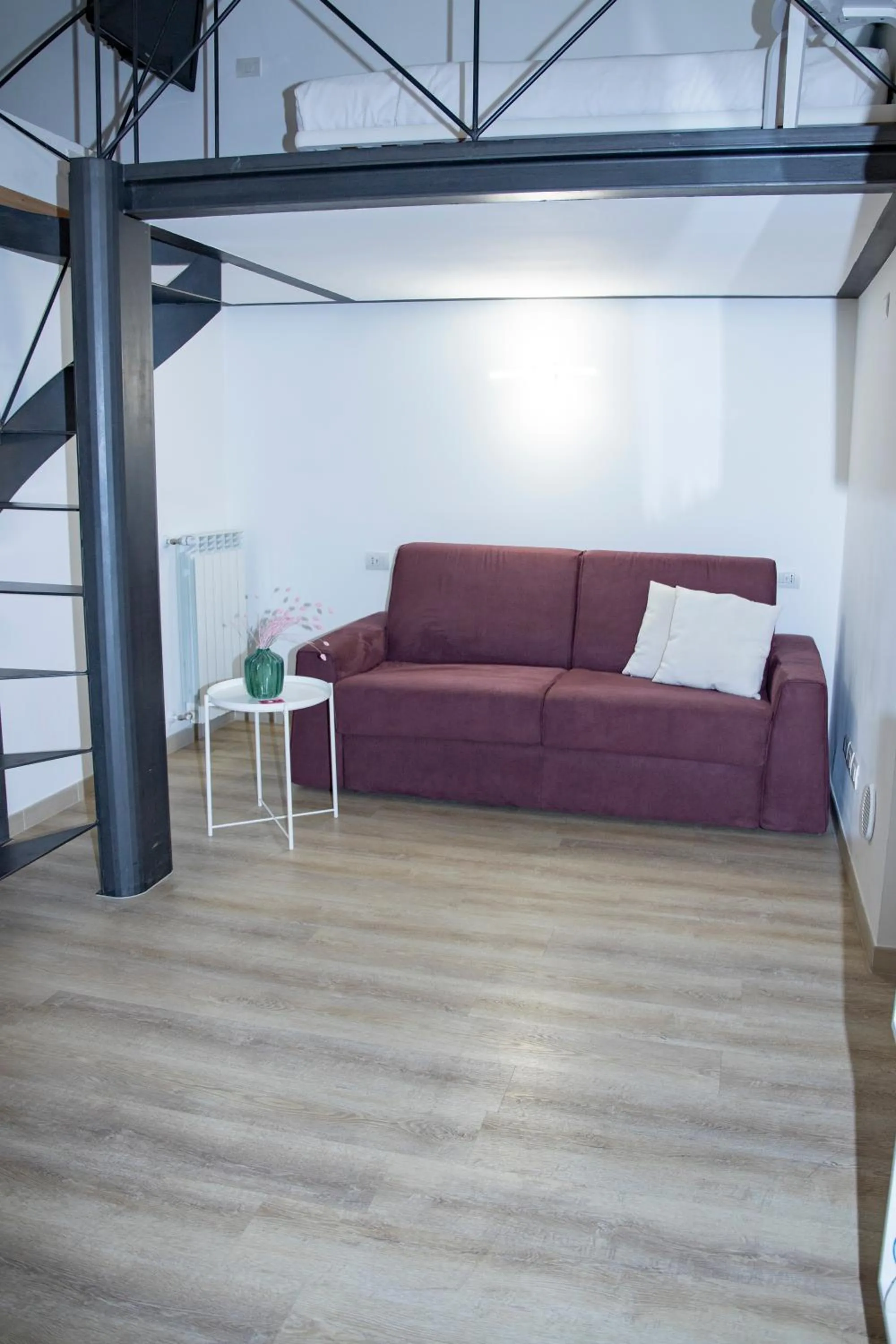 Living room in Easy Milano - Rooms and Apartments Navigli