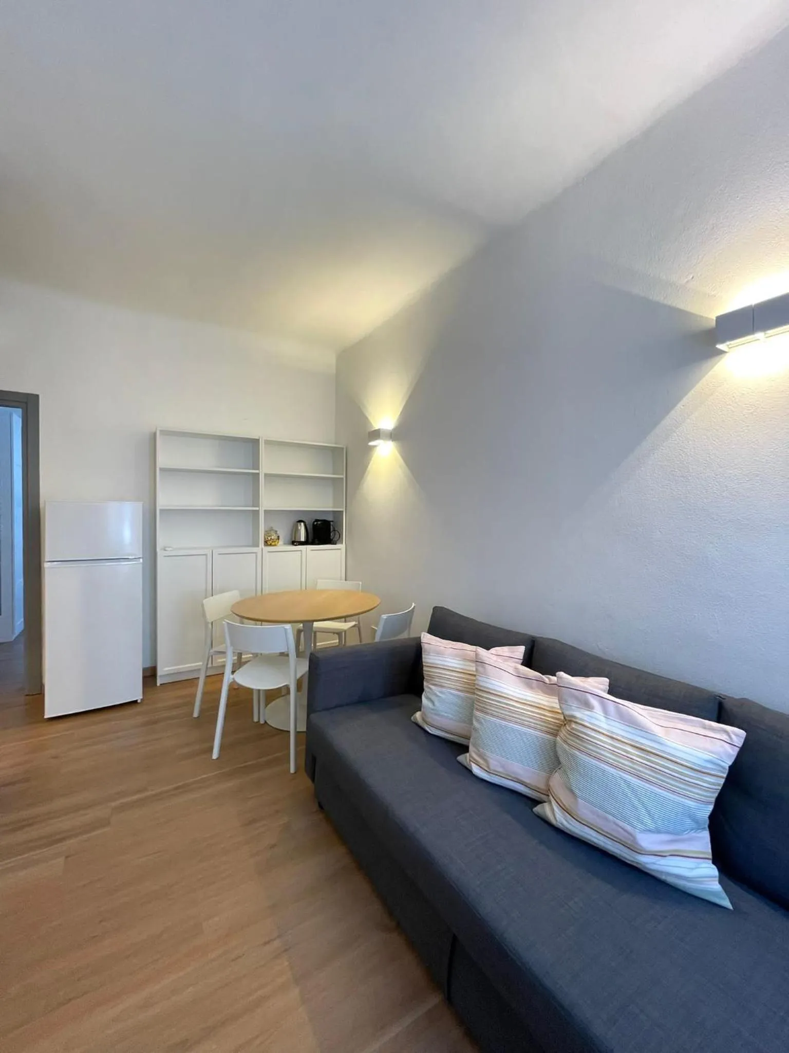 Living room in Easy Milano - Rooms and Apartments Navigli