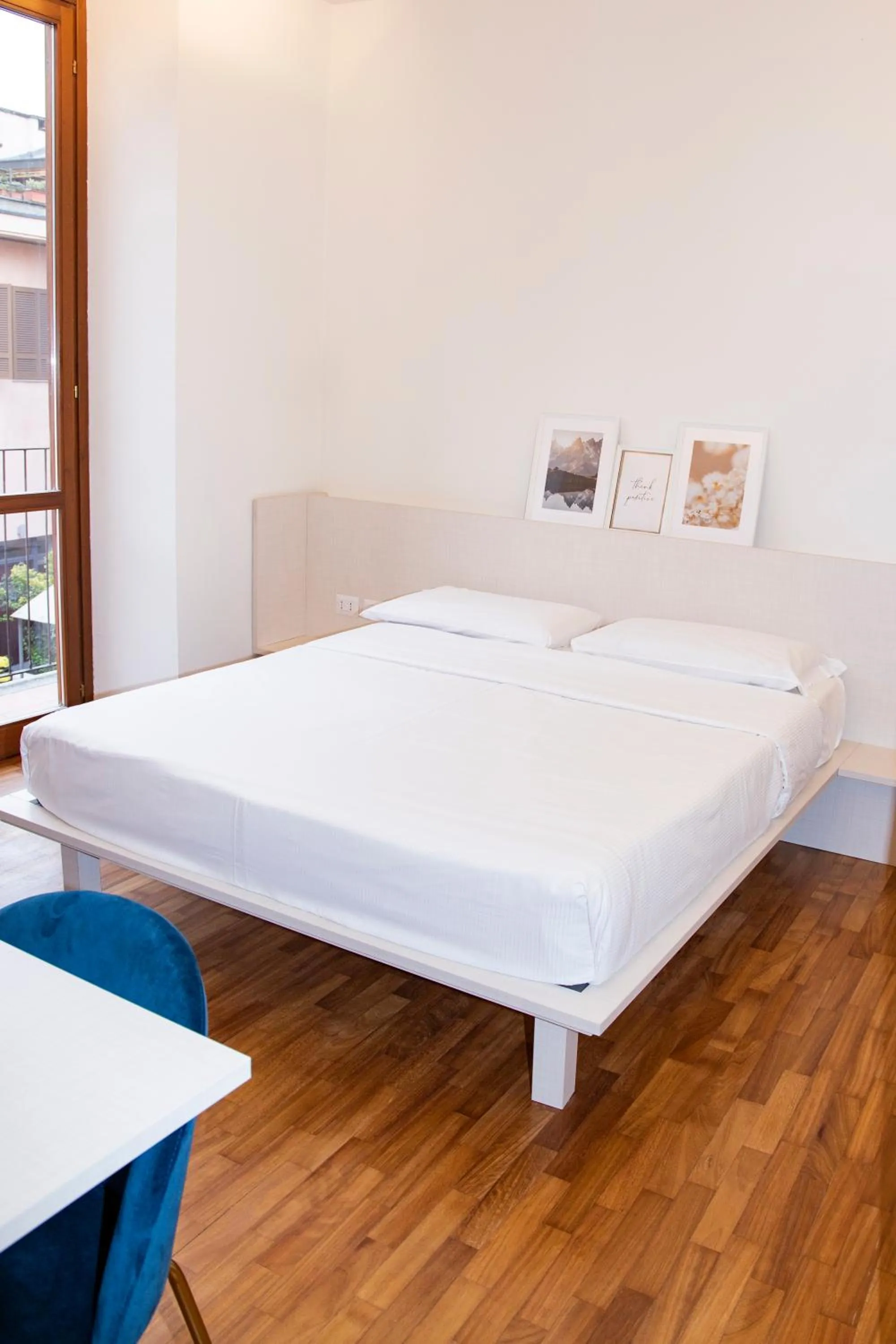 Bed in Easy Milano - Rooms and Apartments Navigli