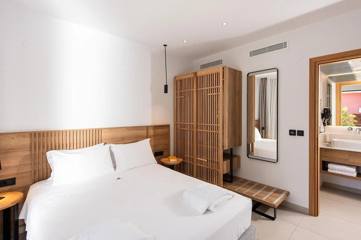 Bed in Mediterranean Dream