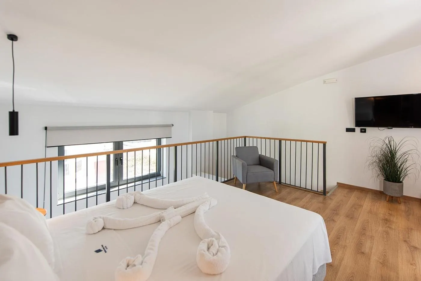 Bed in Mediterranean Dream