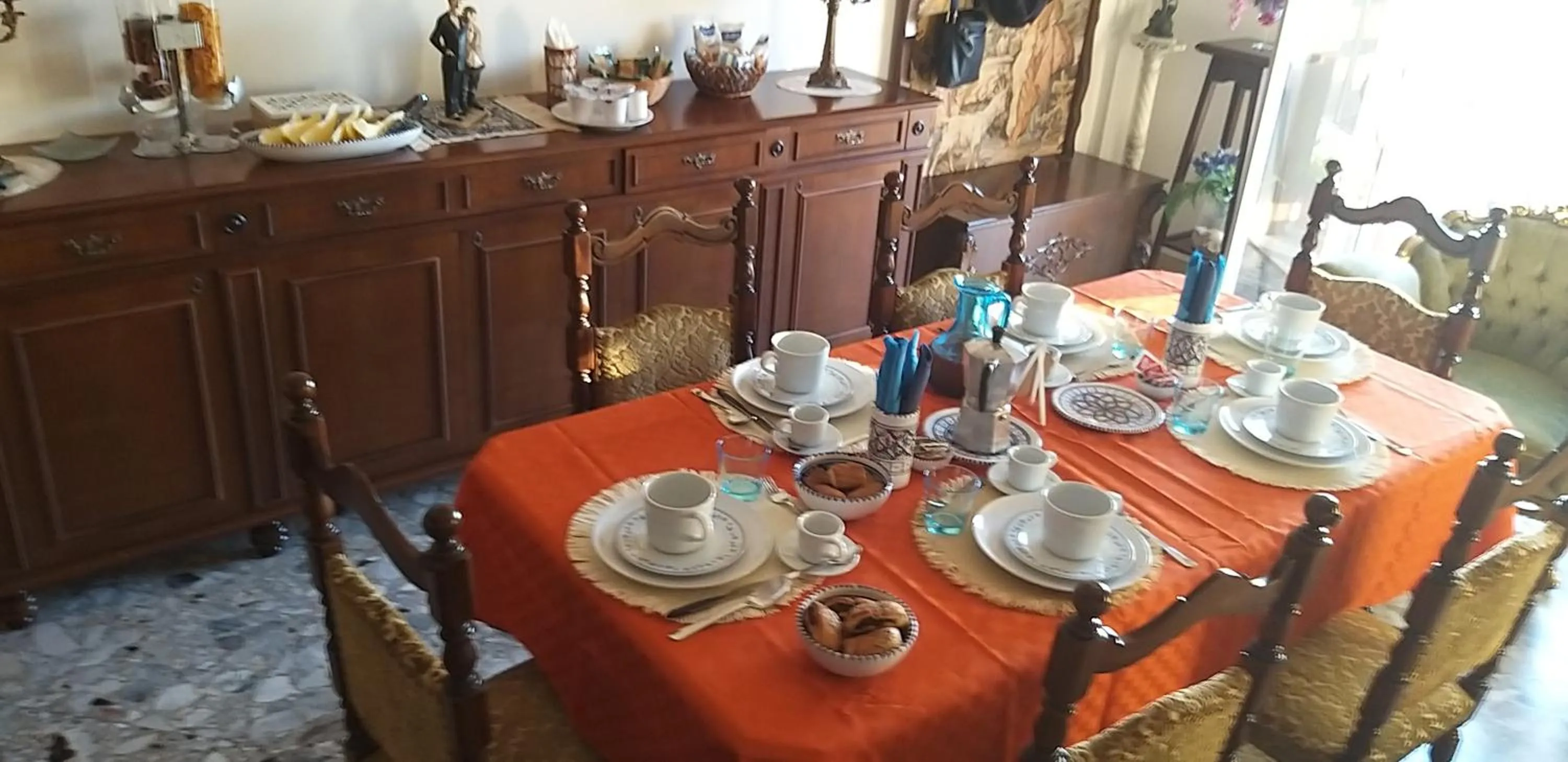 Breakfast in B&B Di Mare