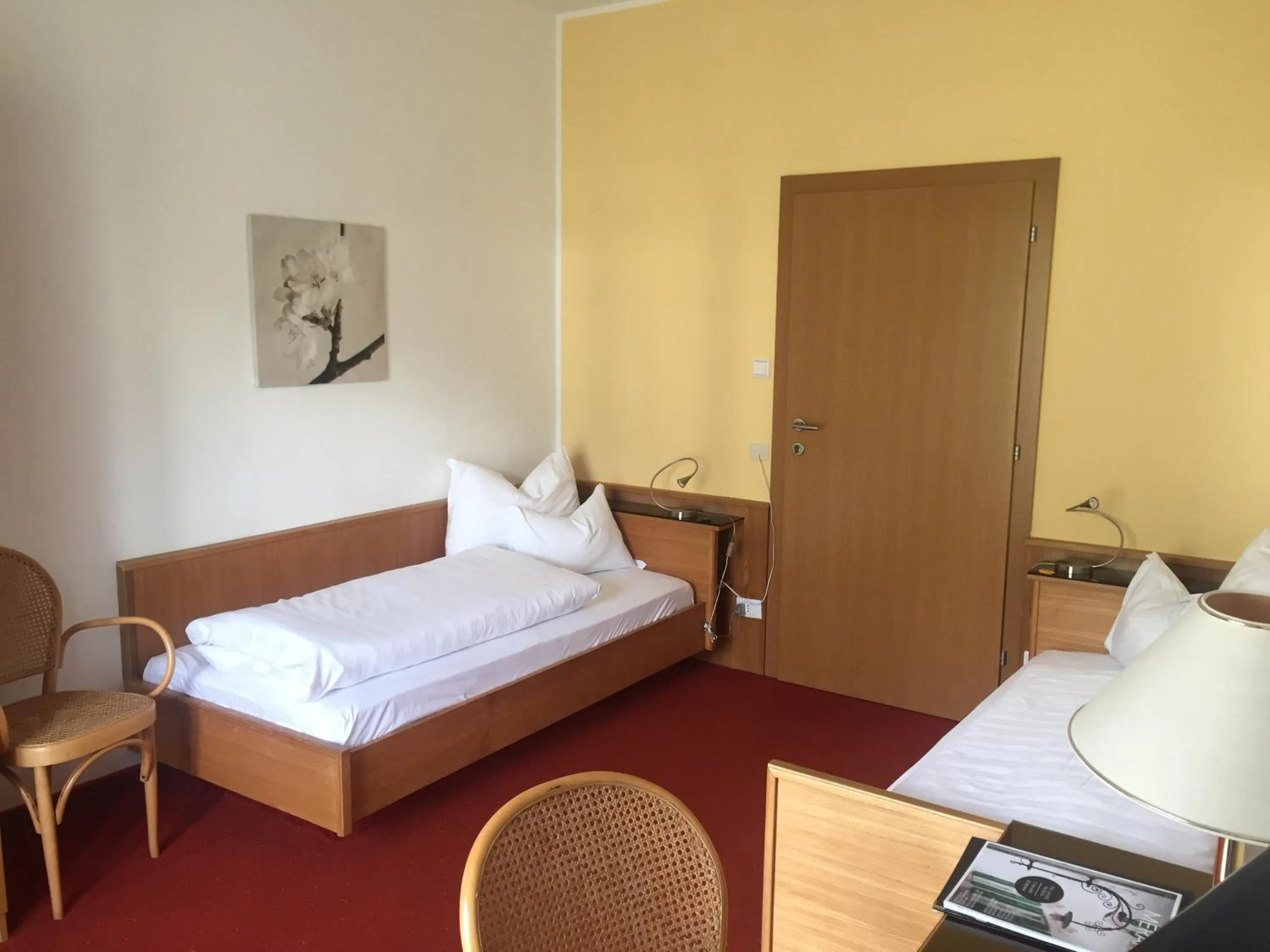 Bedroom, Bed in Hotel Zima