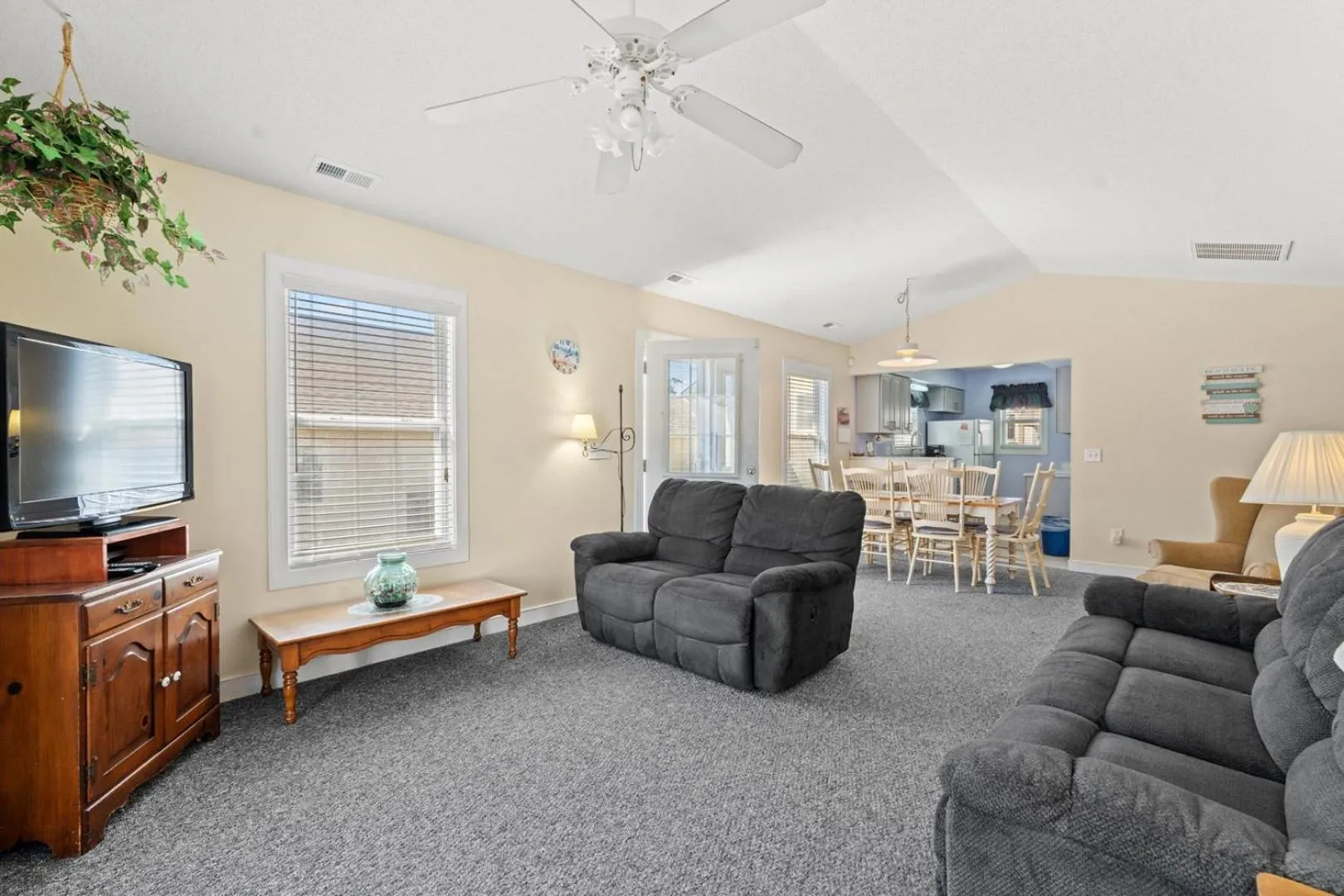 Ocean Green Cottage 9632