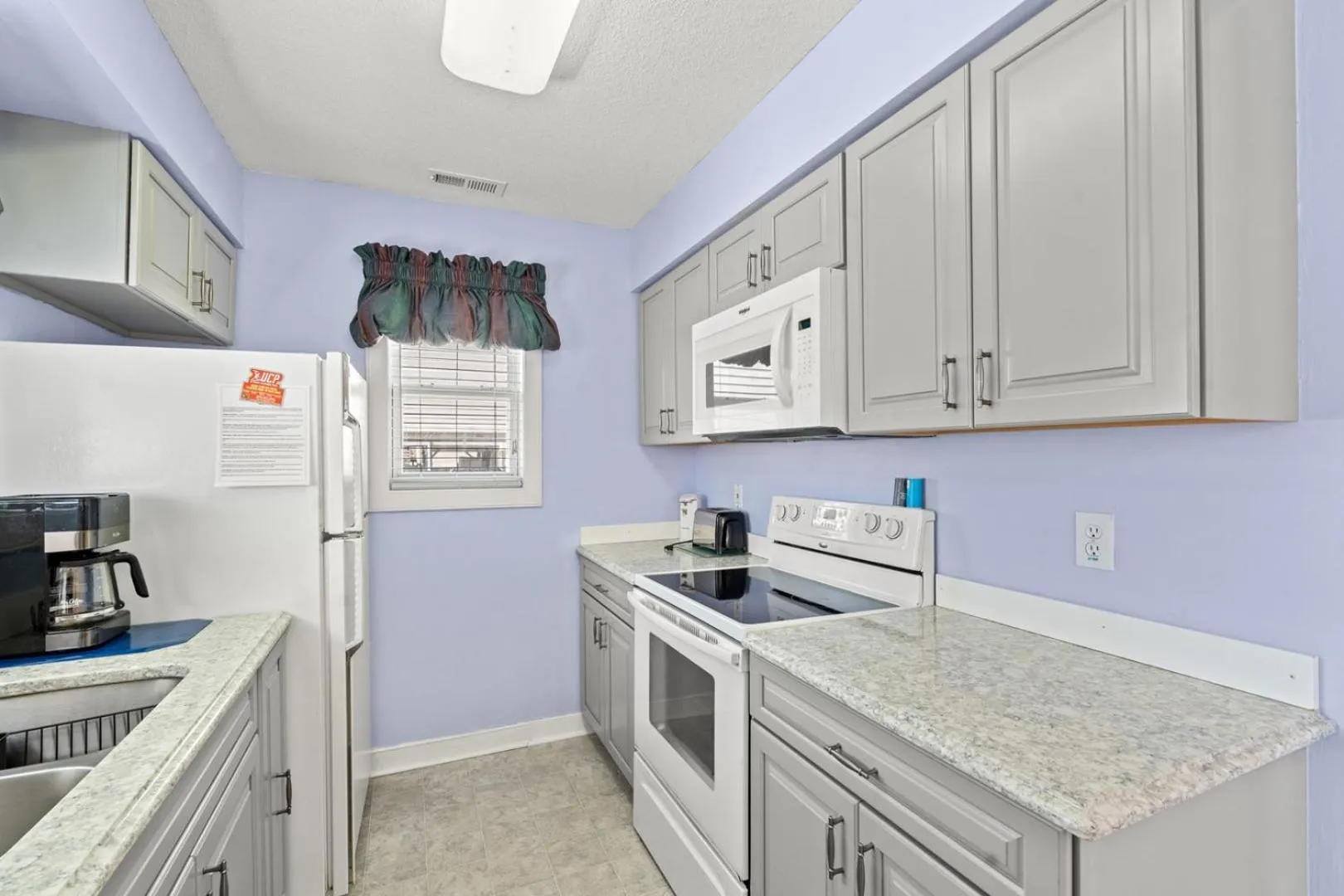 Ocean Green Cottage 9632