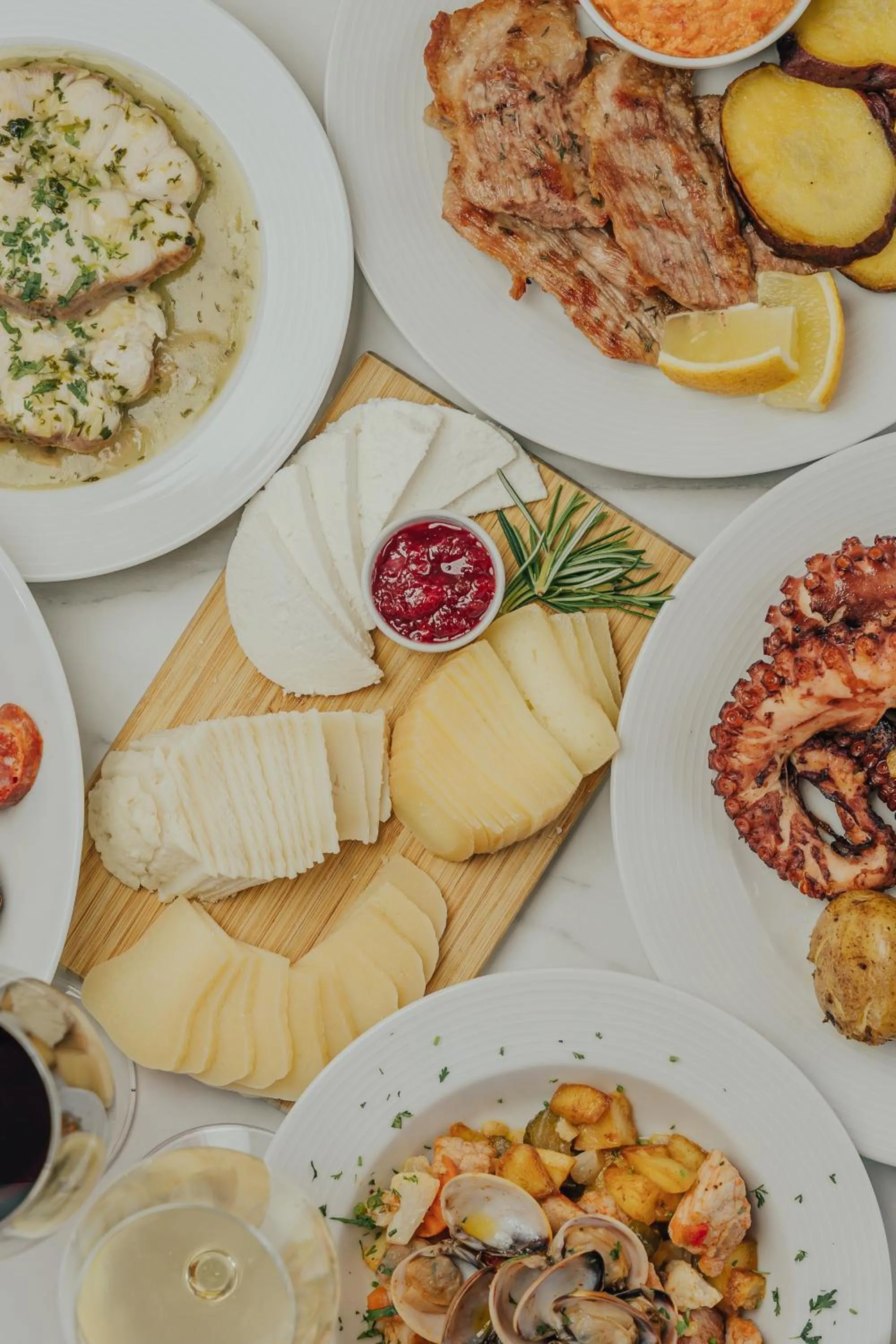 Restaurant/places to eat in Serpa Hotel