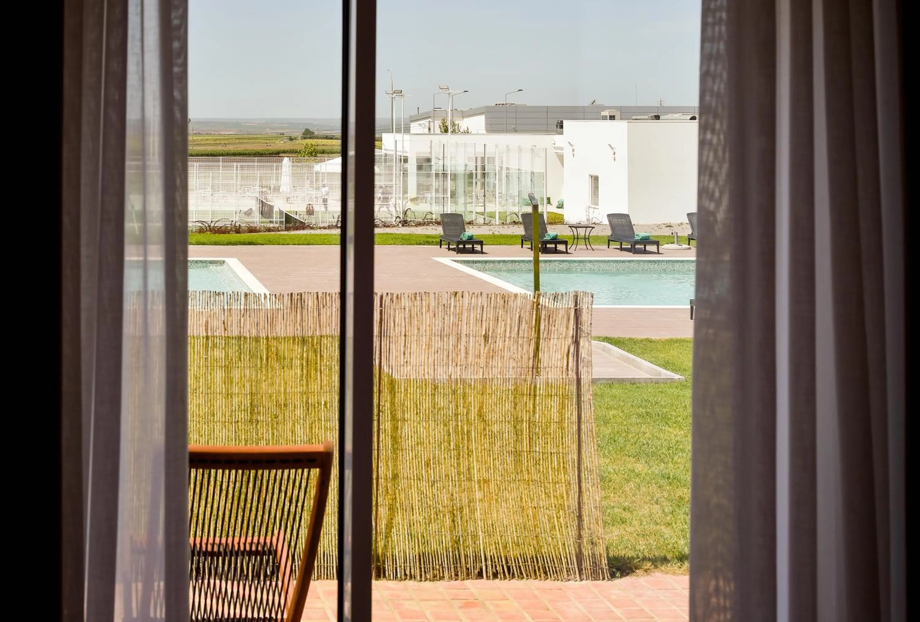 Suite with Pool View in Serpa Hotel