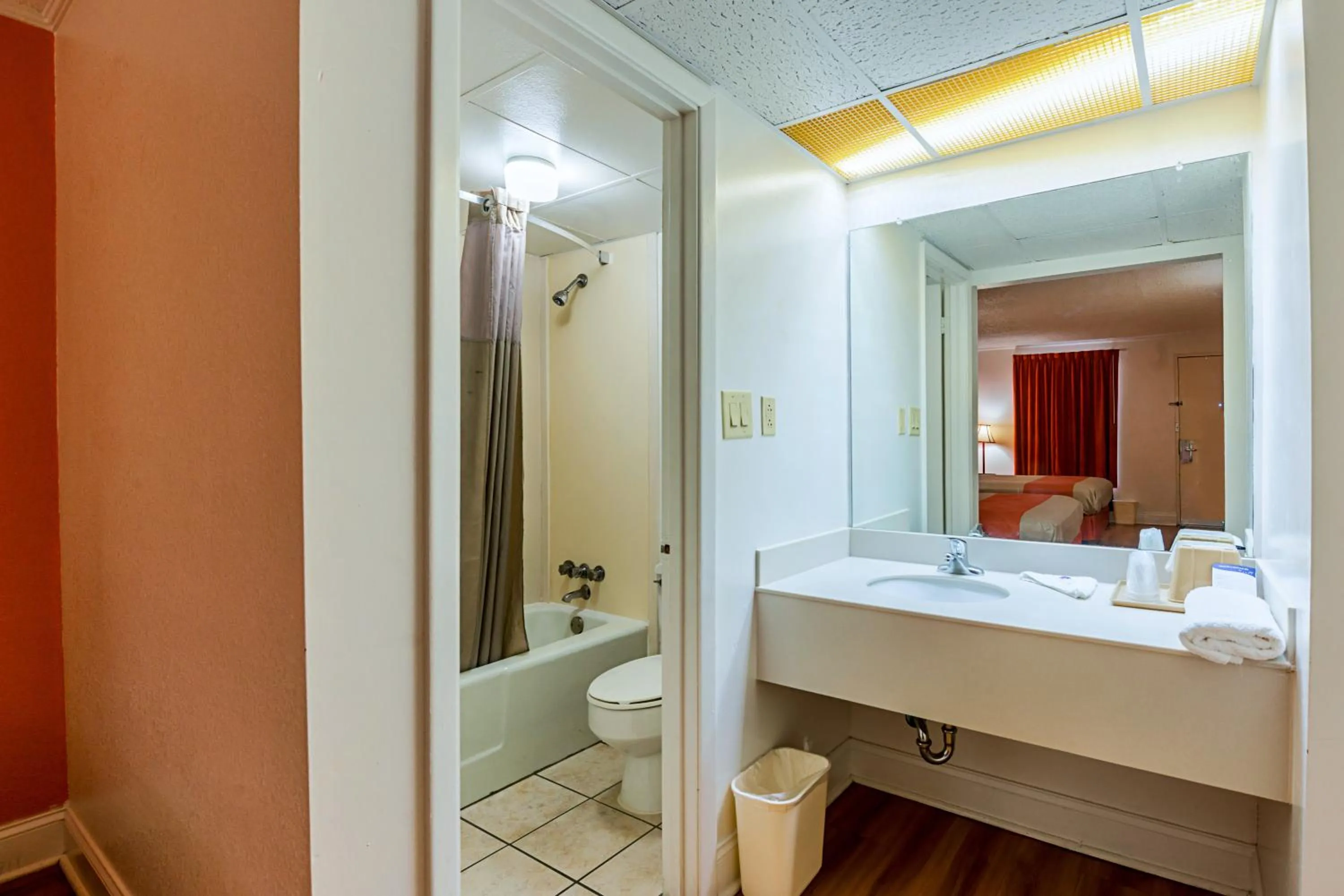 Bathroom in Motel 6-Perry, GA