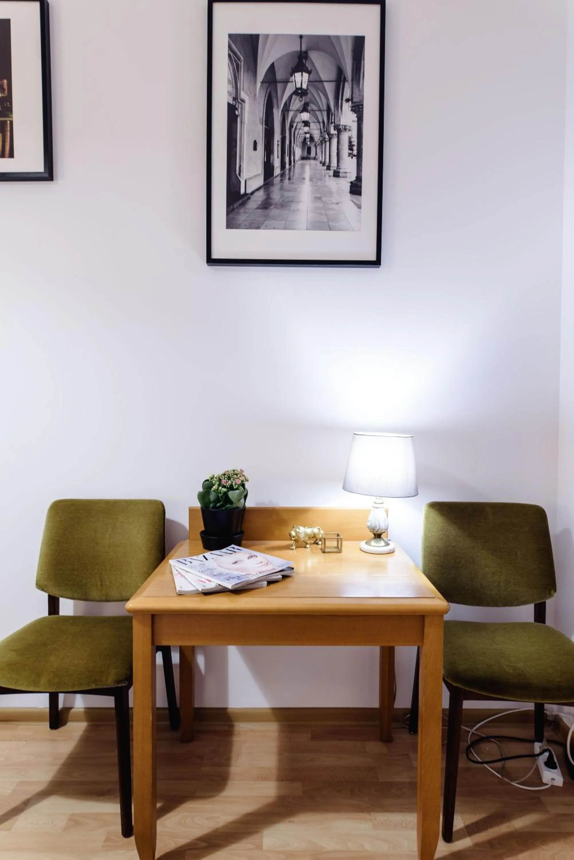 Photo of the whole room in Golden Lion Guest Rooms Szewska 19