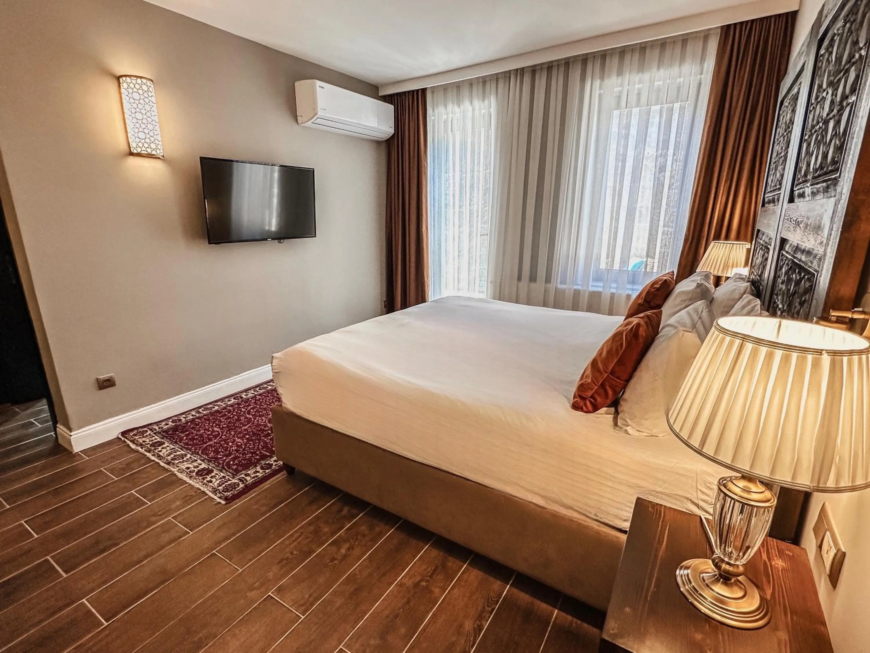 Bed in Osmanli Cappadocia Hotel