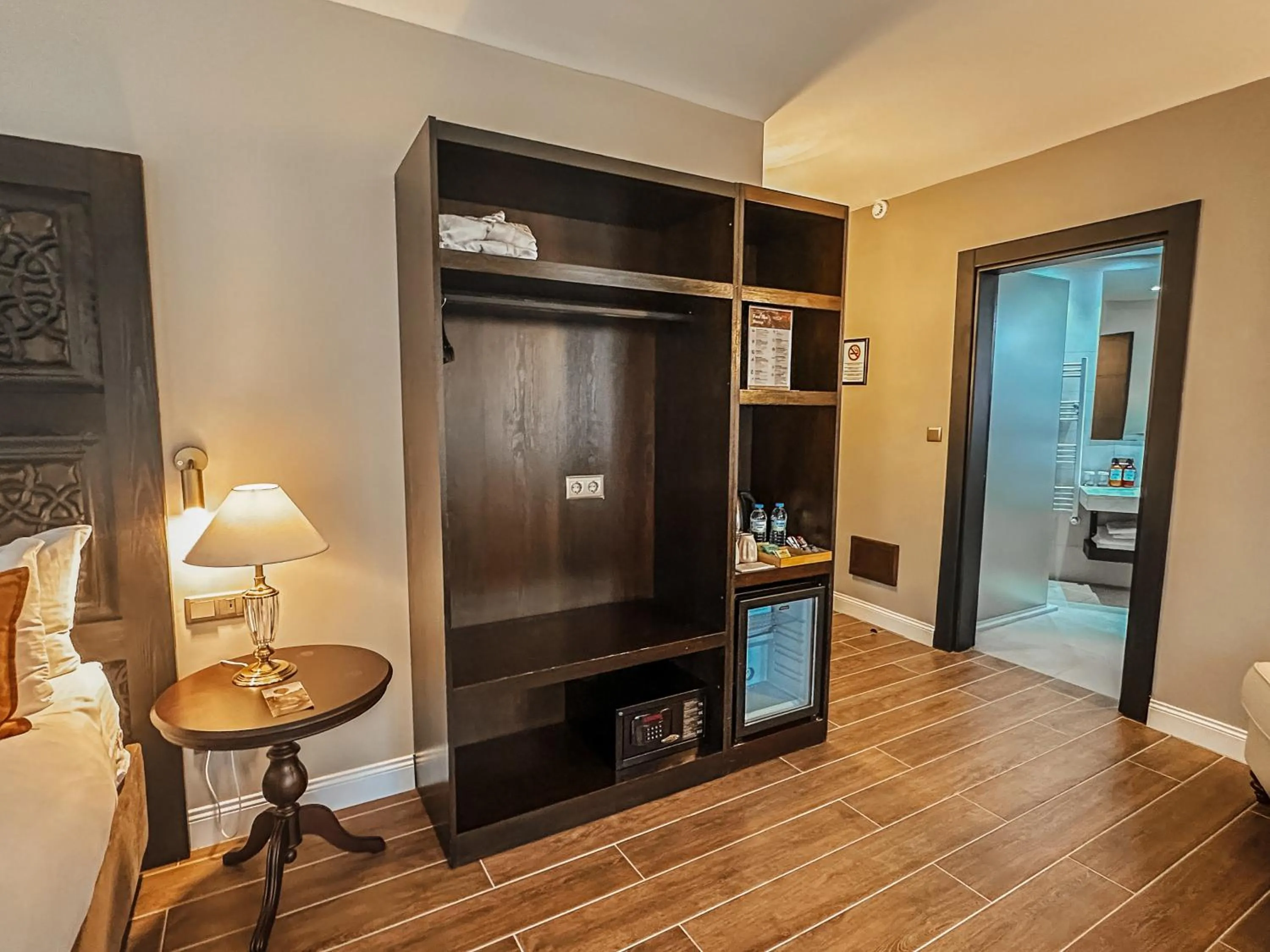 Bed in Osmanli Cappadocia Hotel