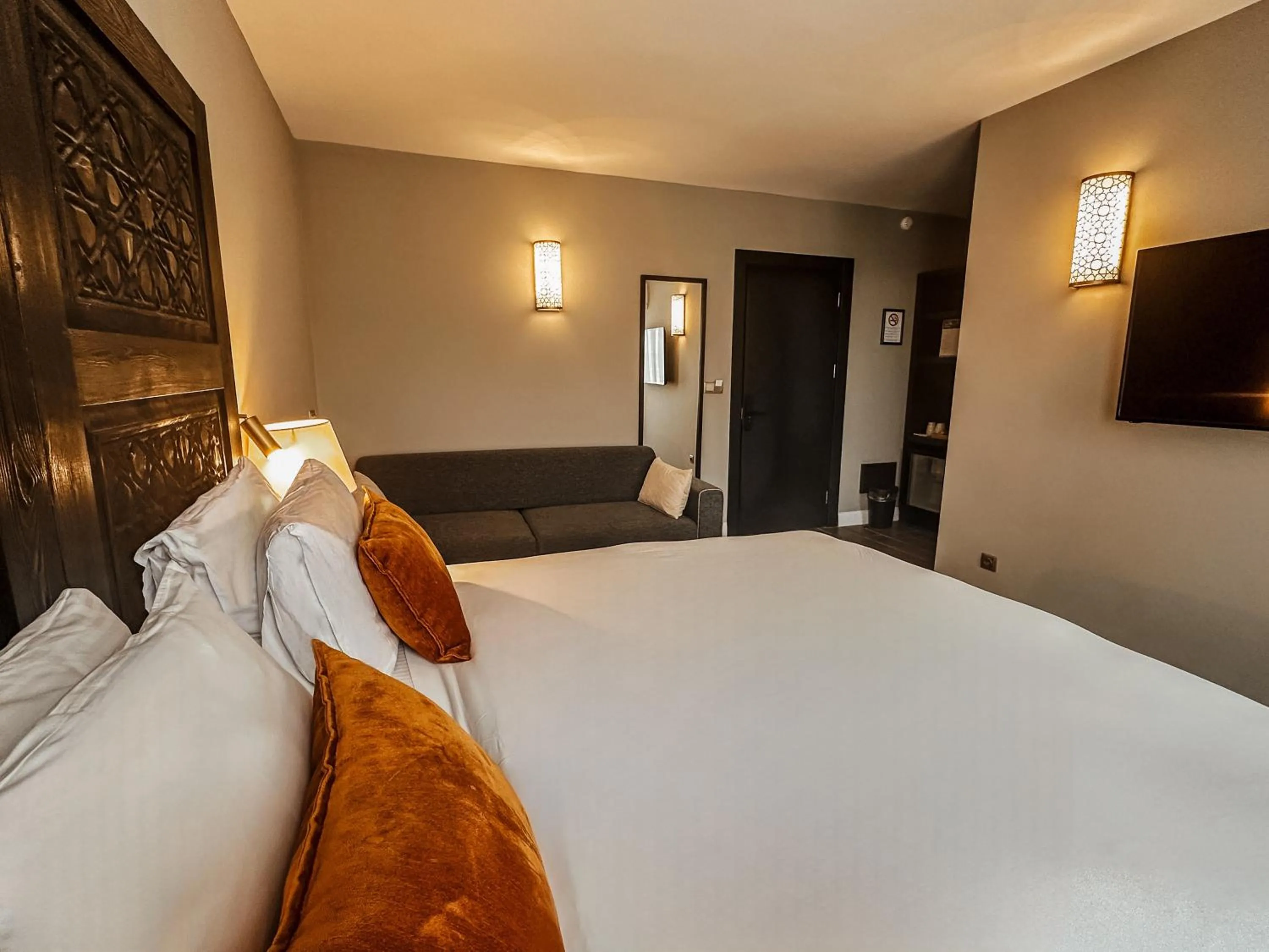 Bed in Osmanli Cappadocia Hotel