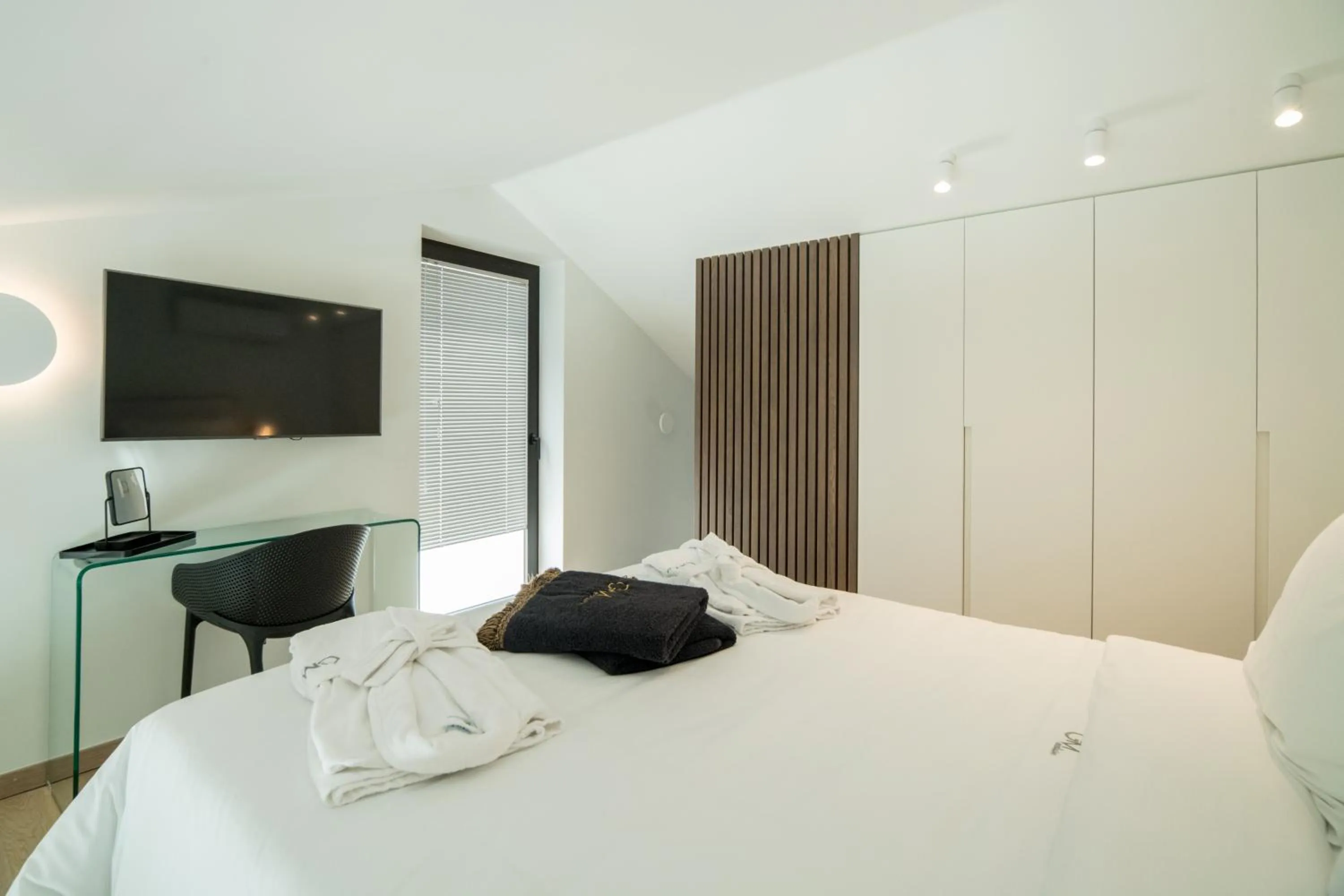 Bed in GM exclusive Luxury Suites & SPA