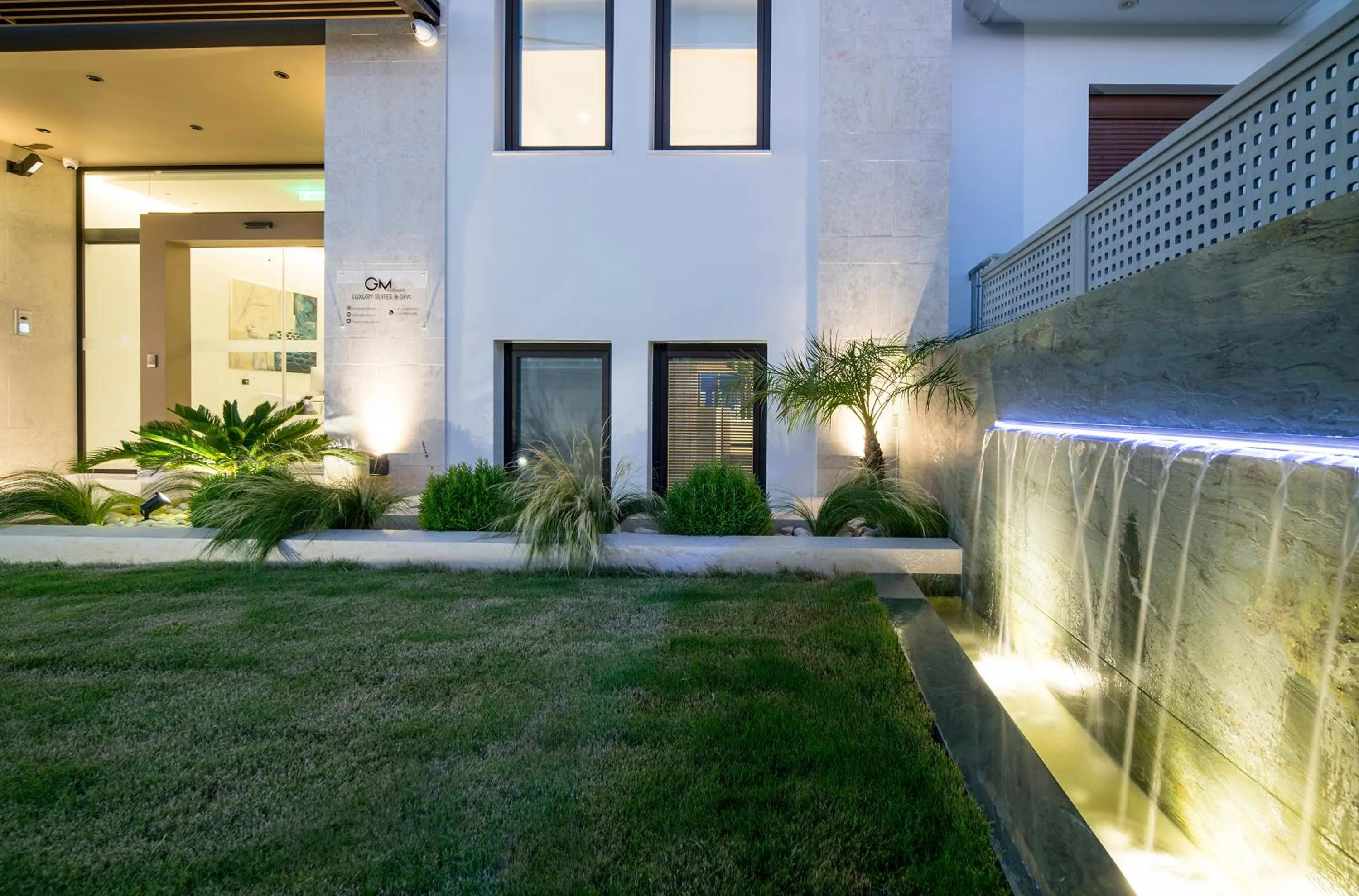 GM exclusive Luxury Suites & SPA