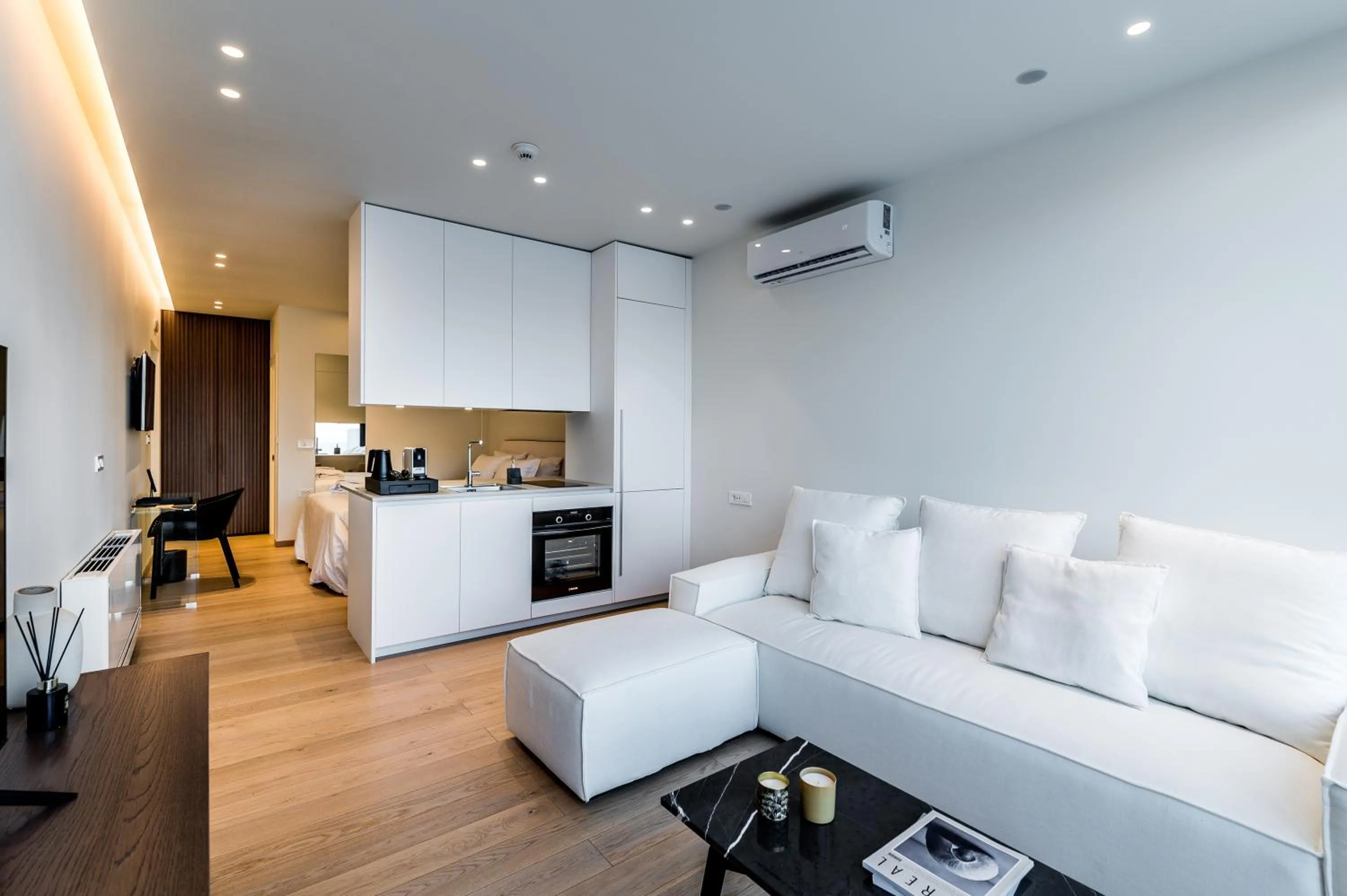 GM exclusive Luxury Suites & SPA