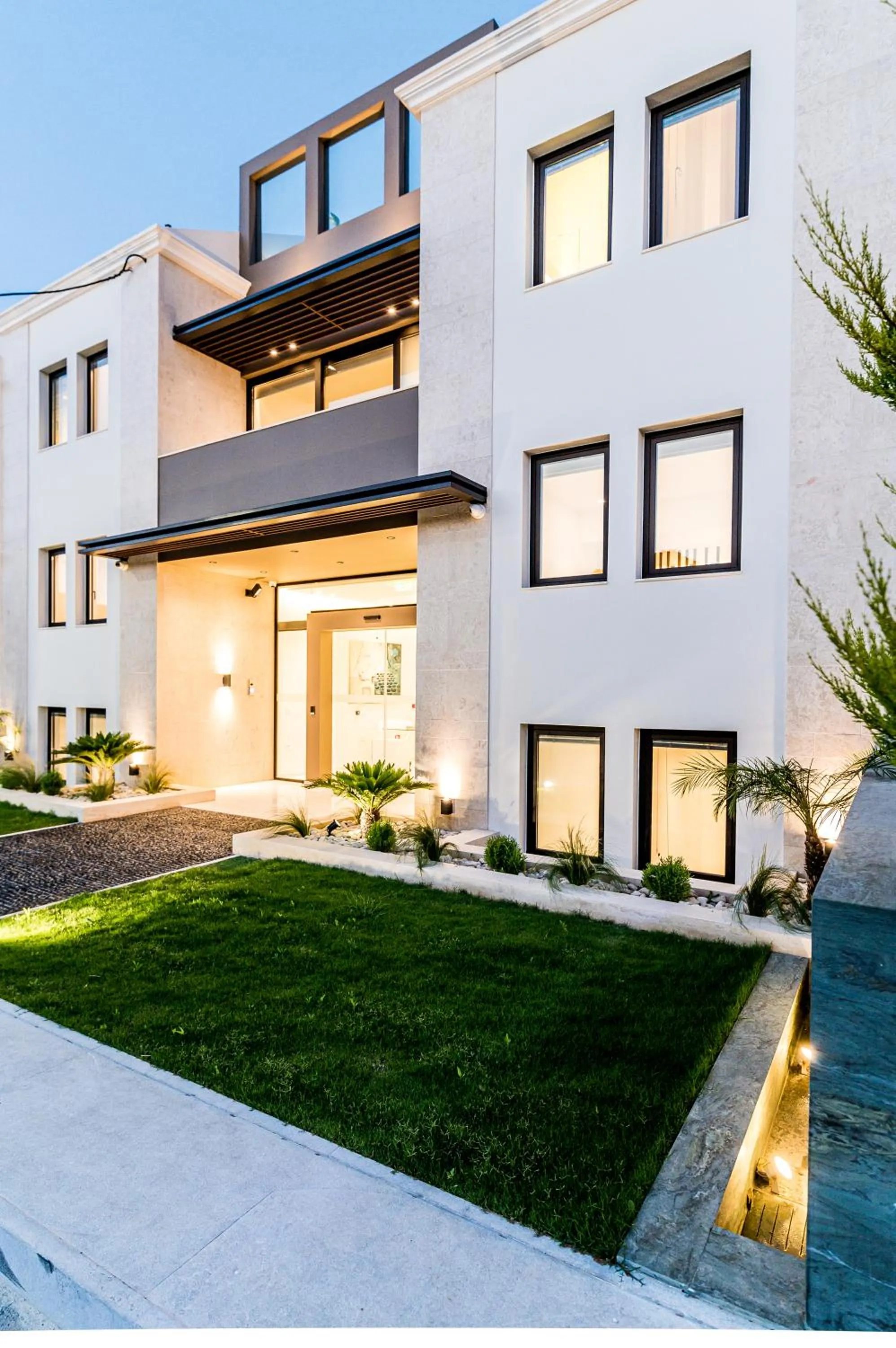 GM exclusive Luxury Suites & SPA