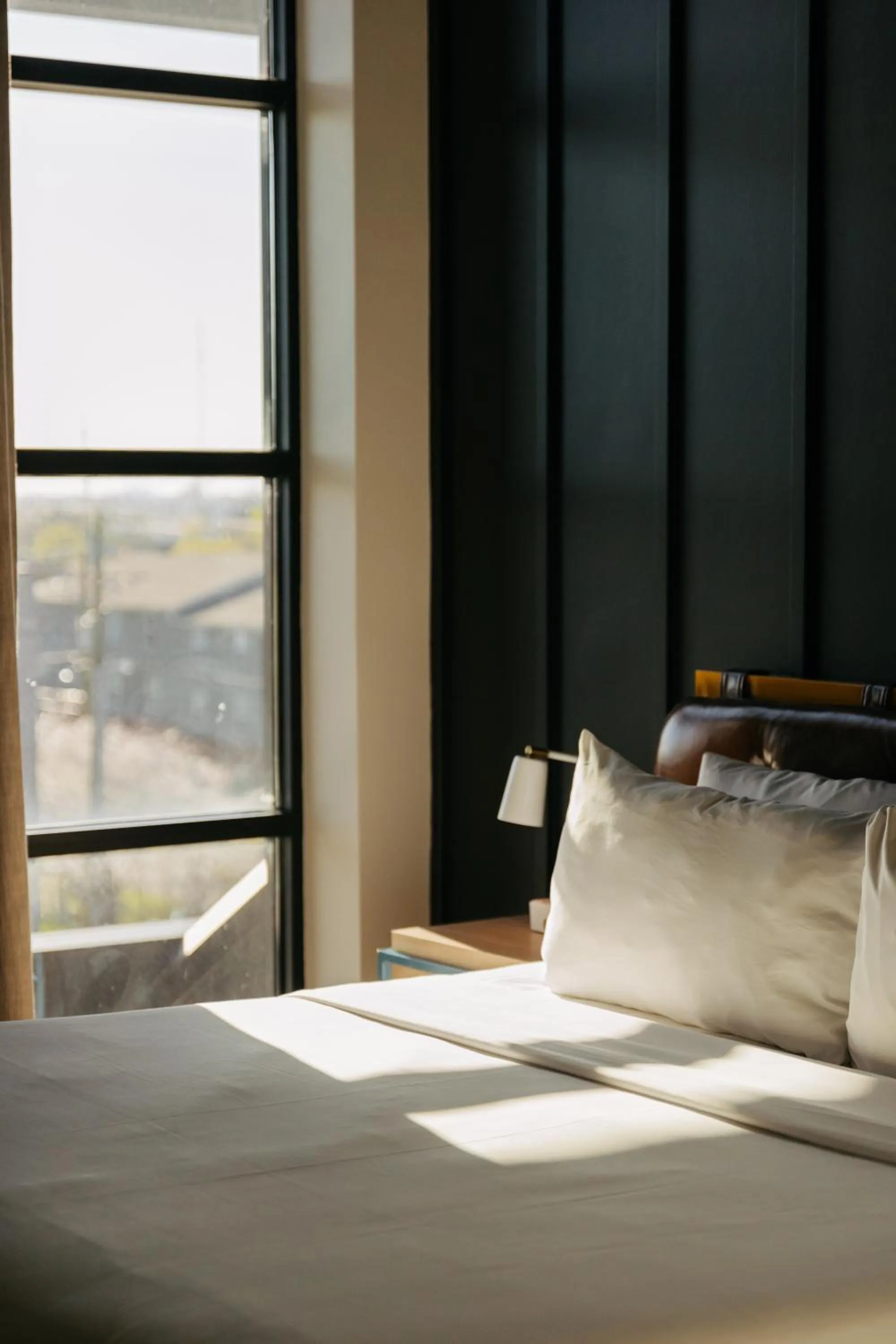 Bedroom, Bed in Waymore's Guest House