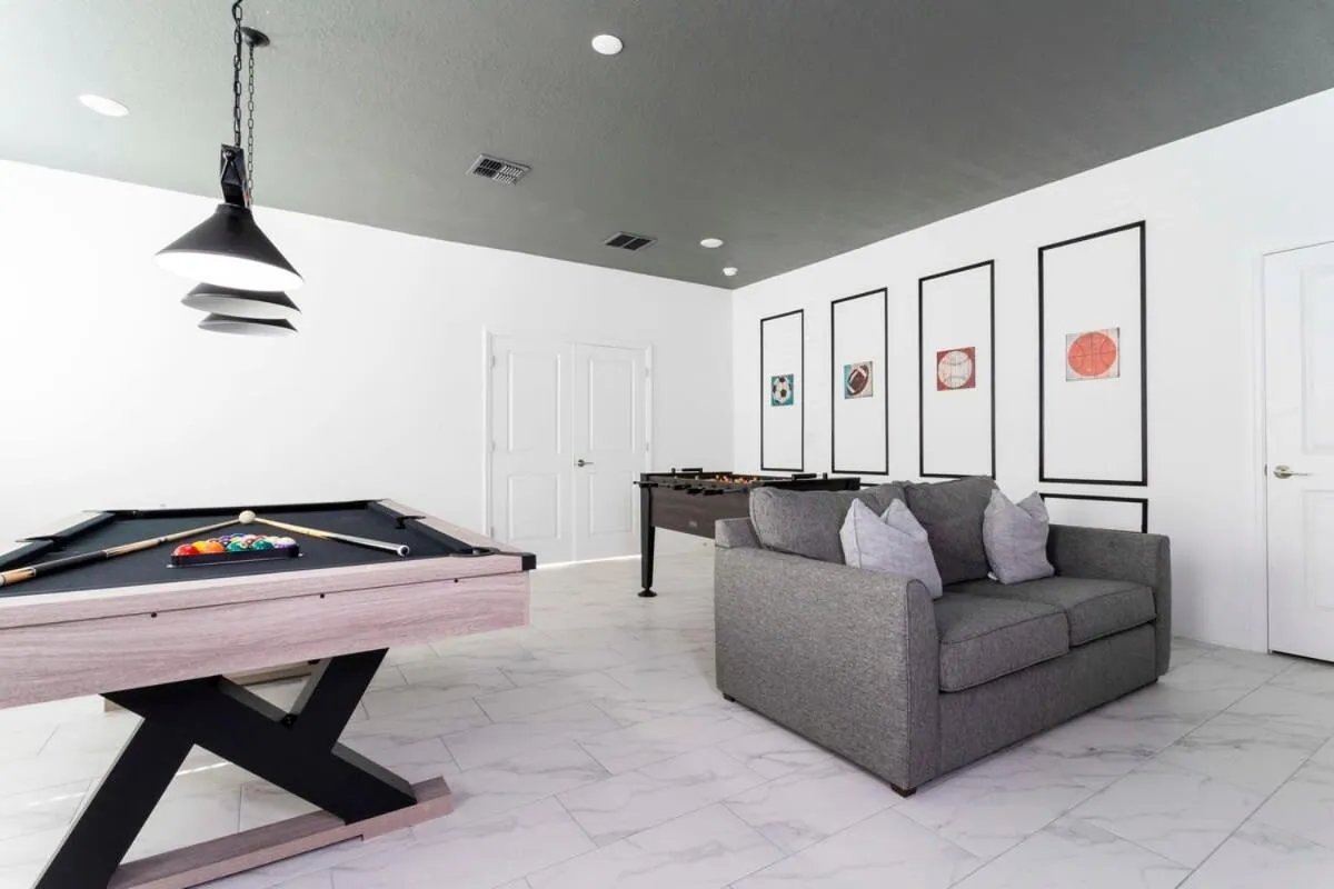 Joyful 8Bd Single Family w Pool @Champions Gate 9262