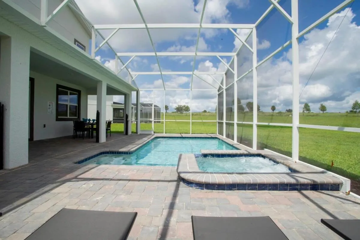 Joyful 8Bd Single Family w Pool @Champions Gate 9262