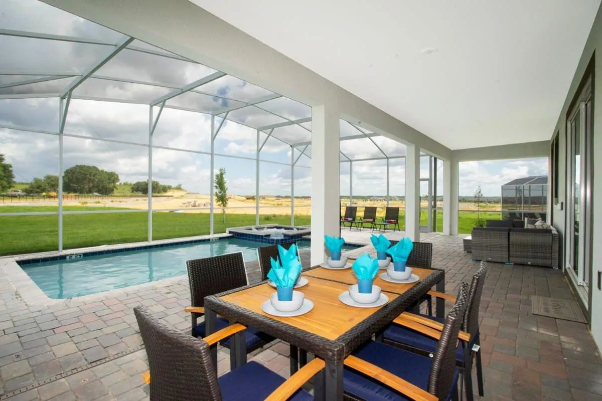 Joyful 8Bd Single Family w Pool @Champions Gate 9262