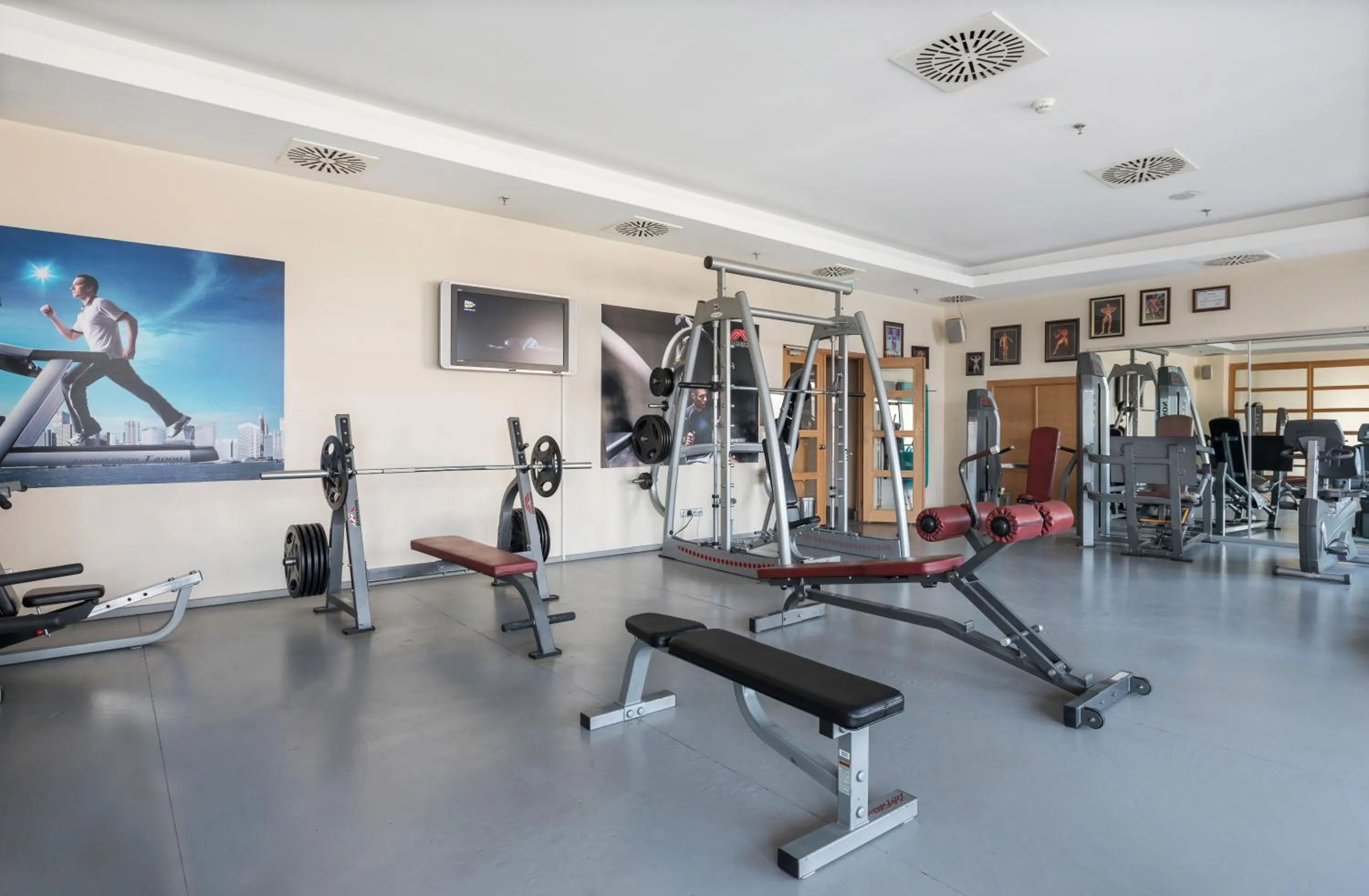 Fitness centre/facilities in WOW Airport Hotel