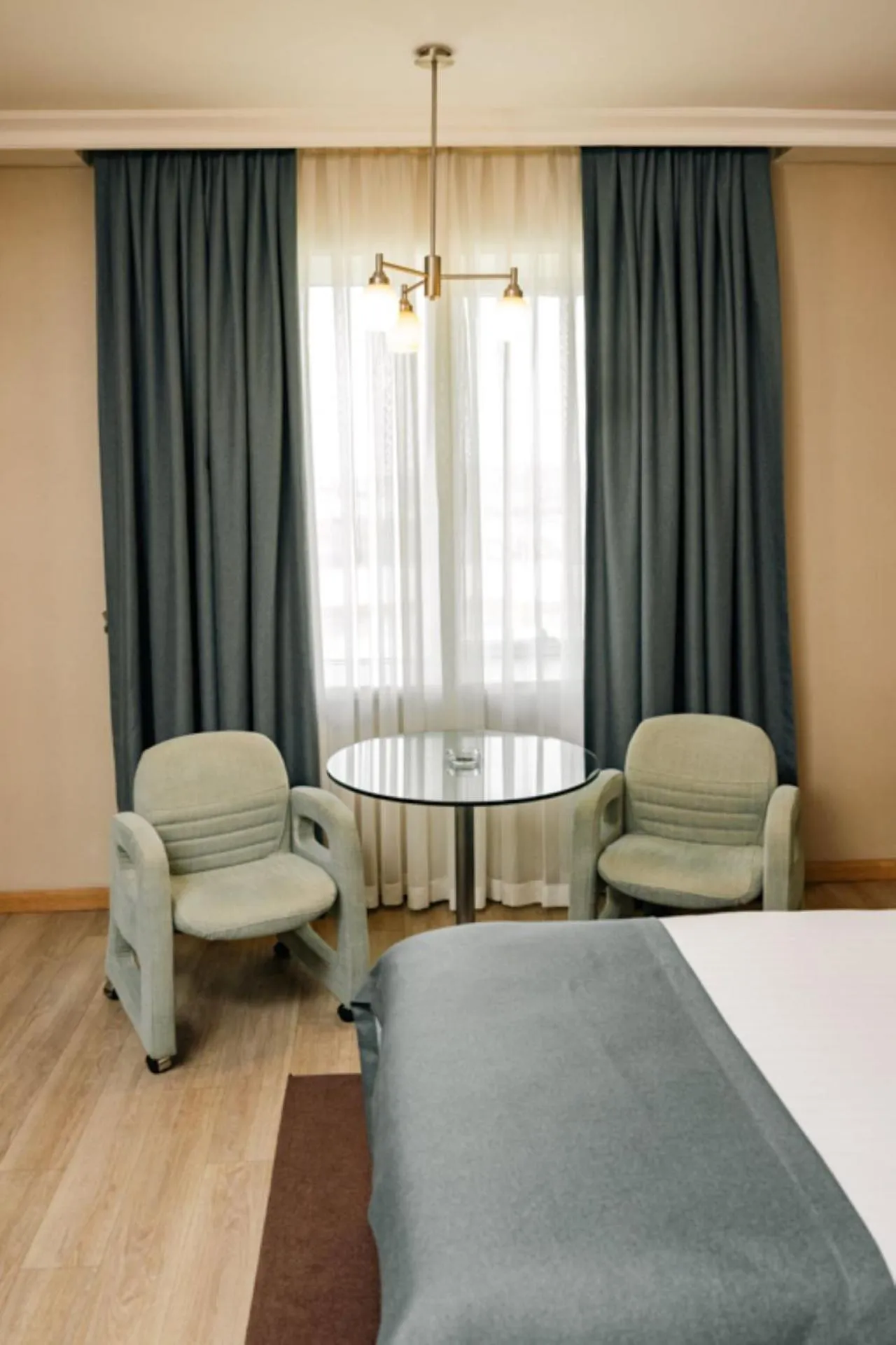 Bedroom, Bed in WOW Airport Hotel