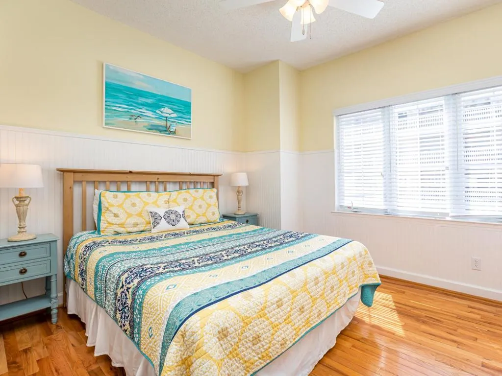 Bed in Atlantic Ocean 3