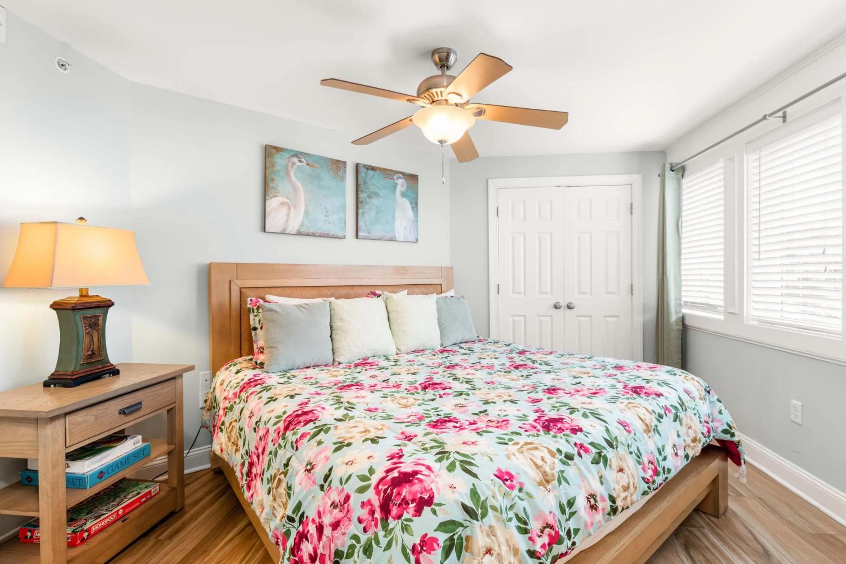 Bed in Captains Watch 8