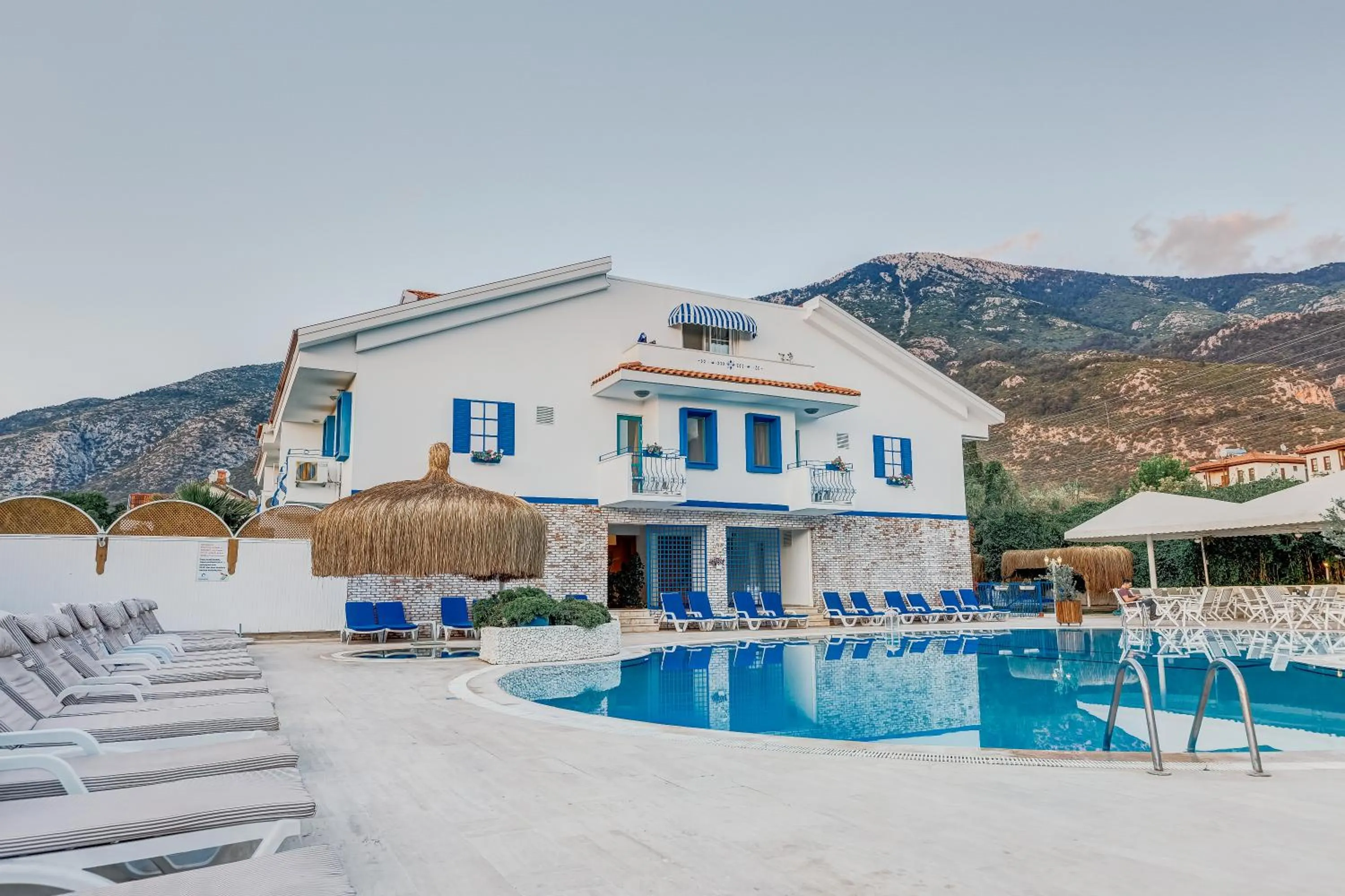 Swimming pool in Monta Verde Hotel & Villas