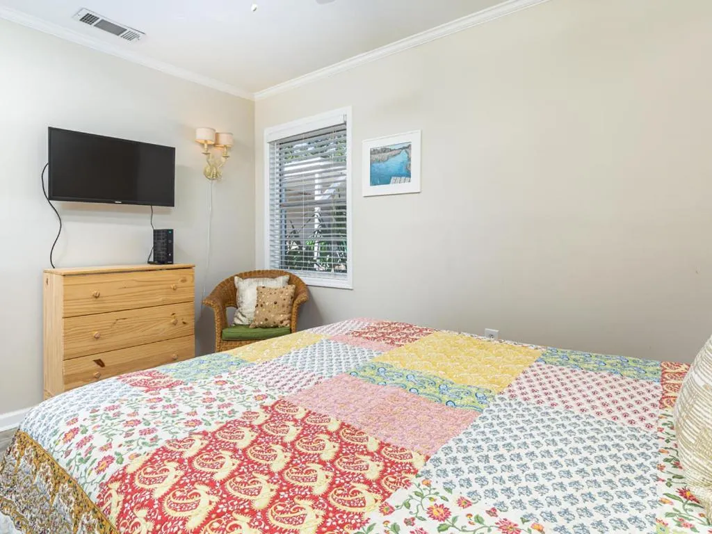 Bed in Horsepen Creek Cottage
