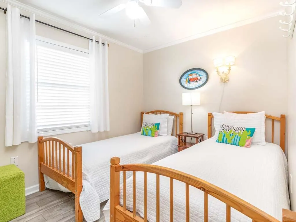 Bed in Horsepen Creek Cottage