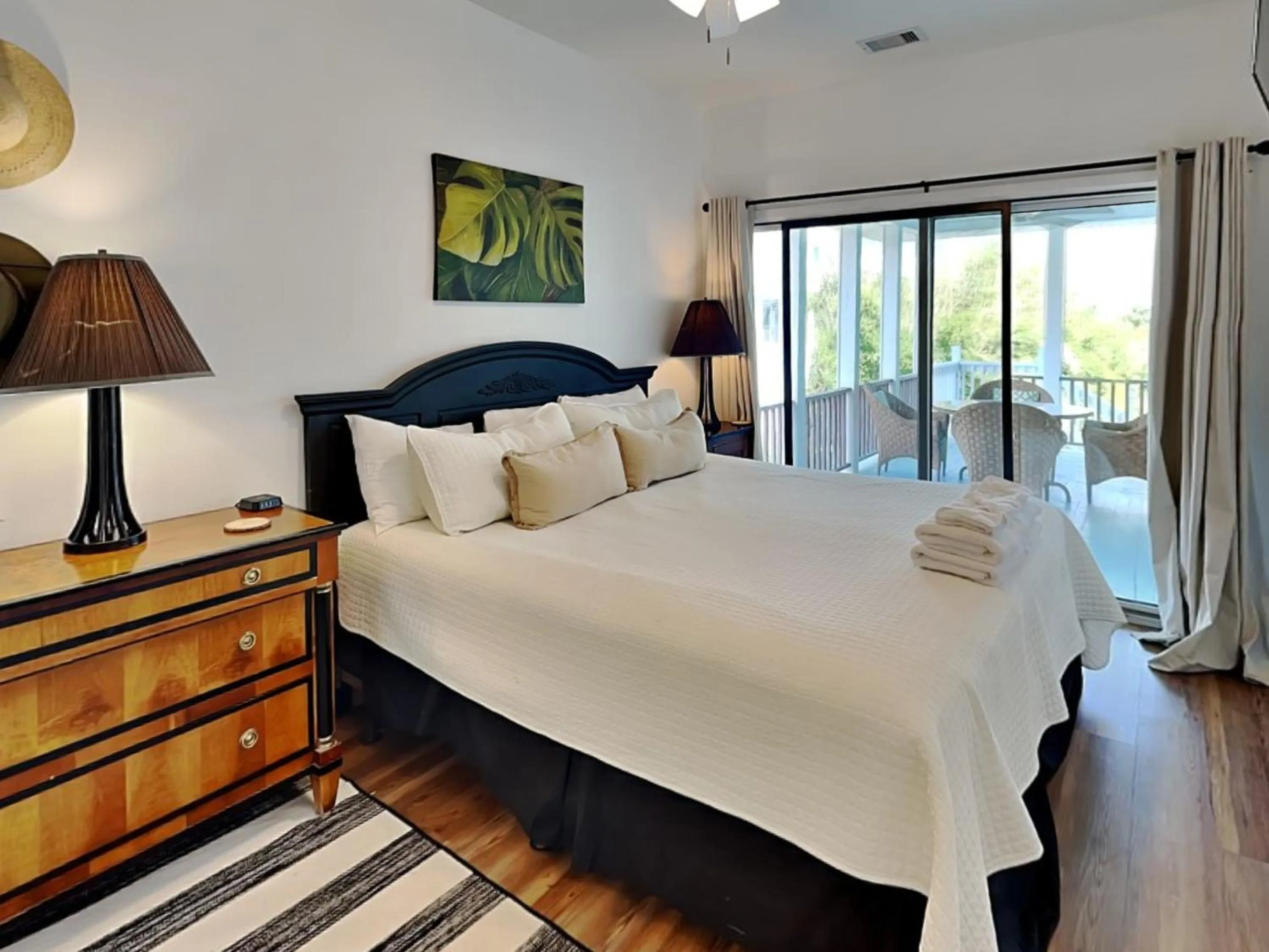 Bed in Weston Beach Place