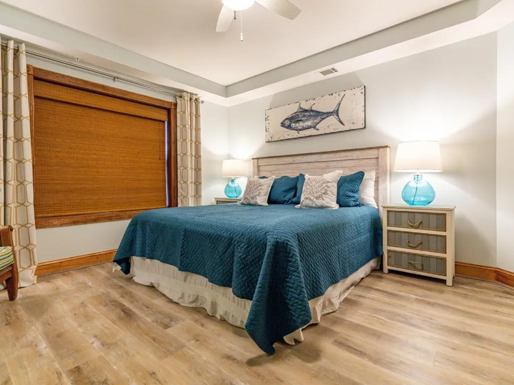 Bed in Ocean Song 314