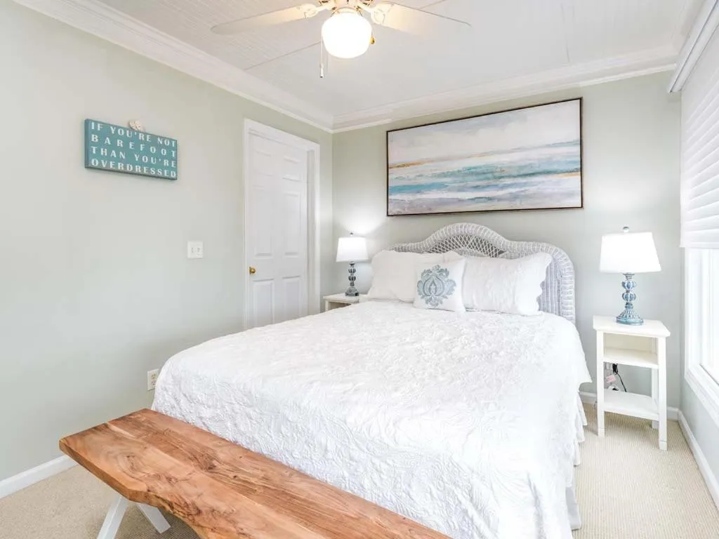 Bed in Once Upon A Tide