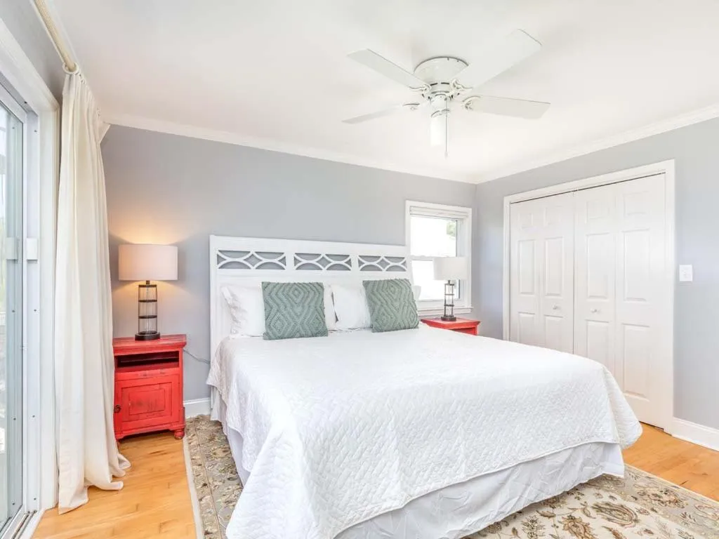 Bed in A Salty Senorita