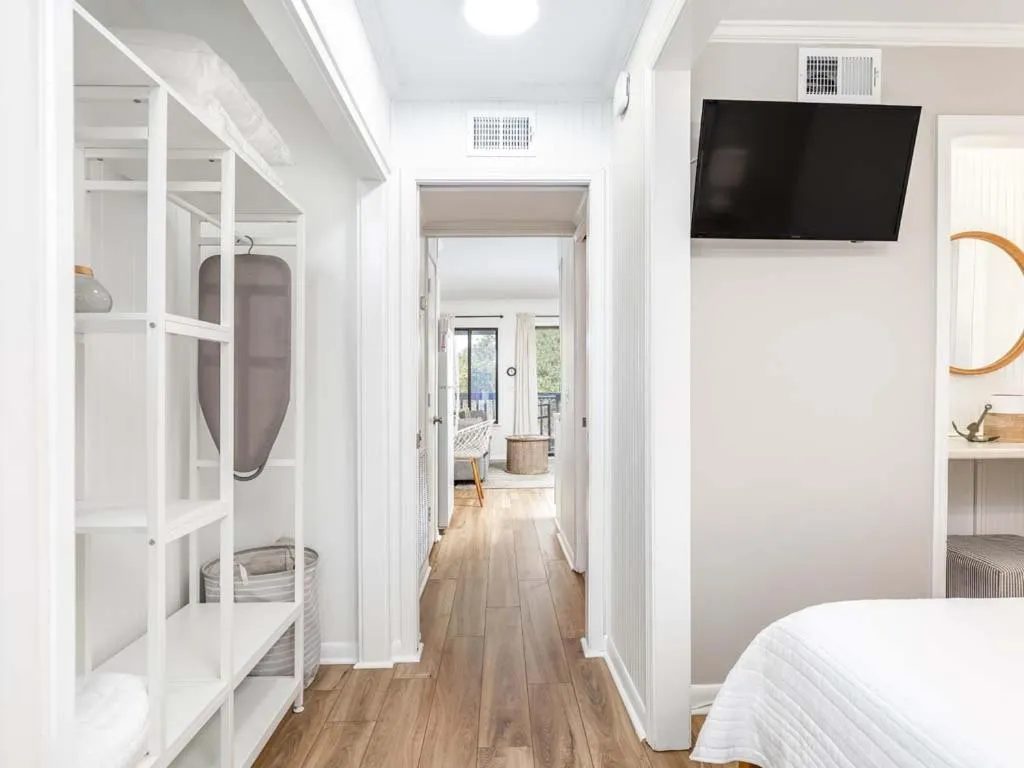 Bed in Beach Racquet B109