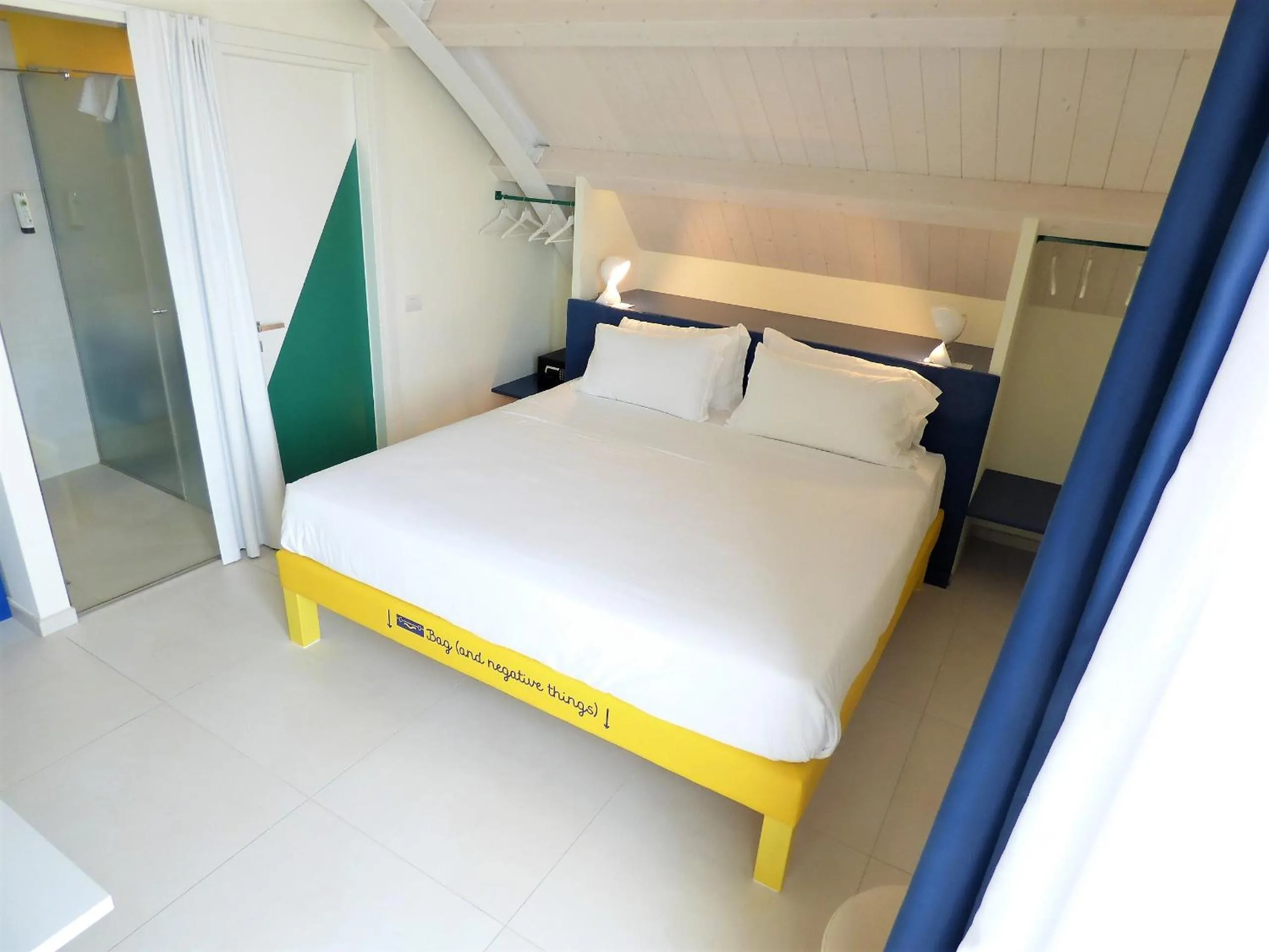 Bedroom, Bed in Hotel Trevi